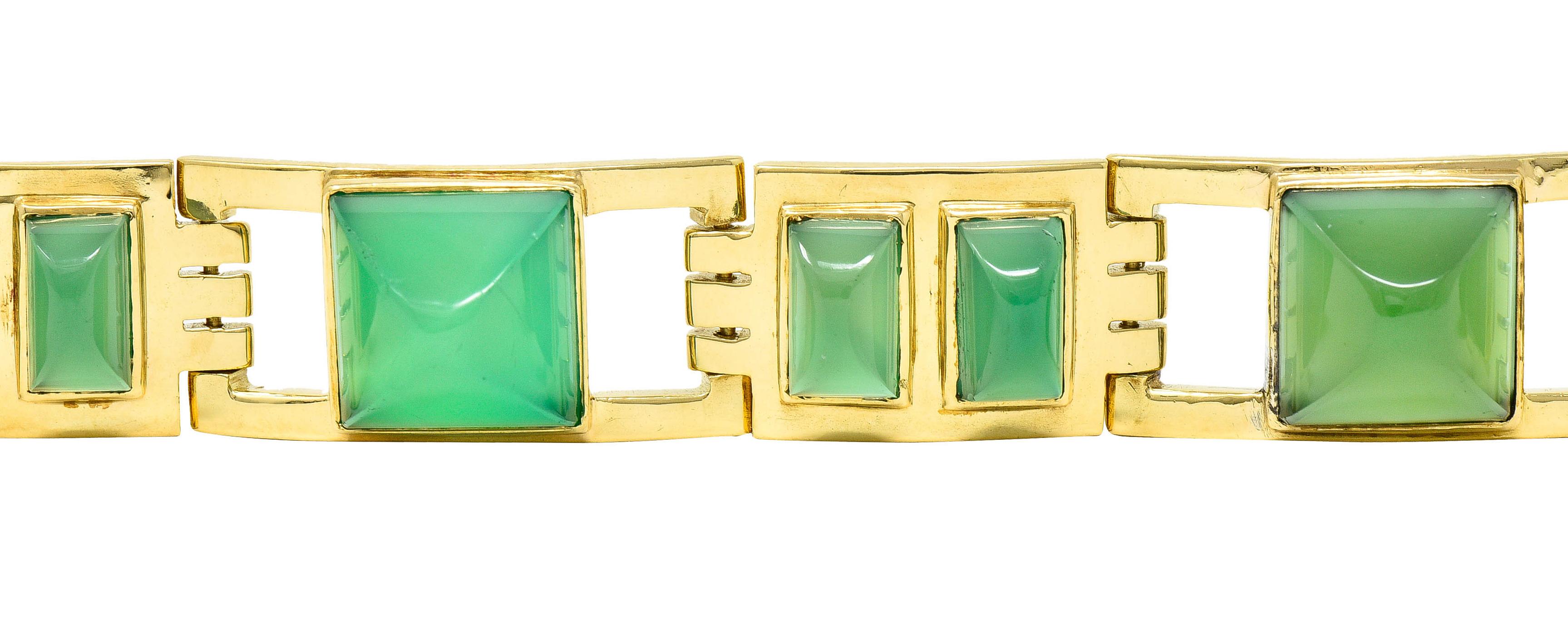 1930's Art Deco French Sugarloaf Chrysoprase 18 Karat Gold Link Bracelet 7