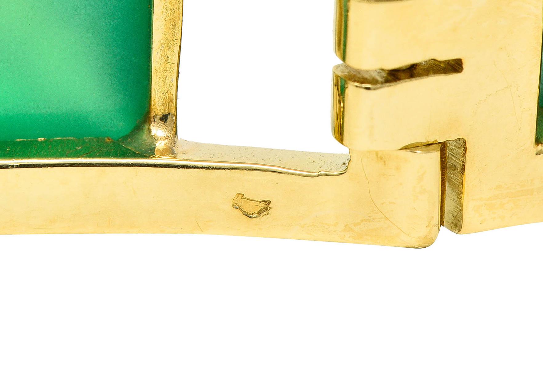 1930's Art Deco French Sugarloaf Chrysoprase 18 Karat Gold Link Bracelet 3