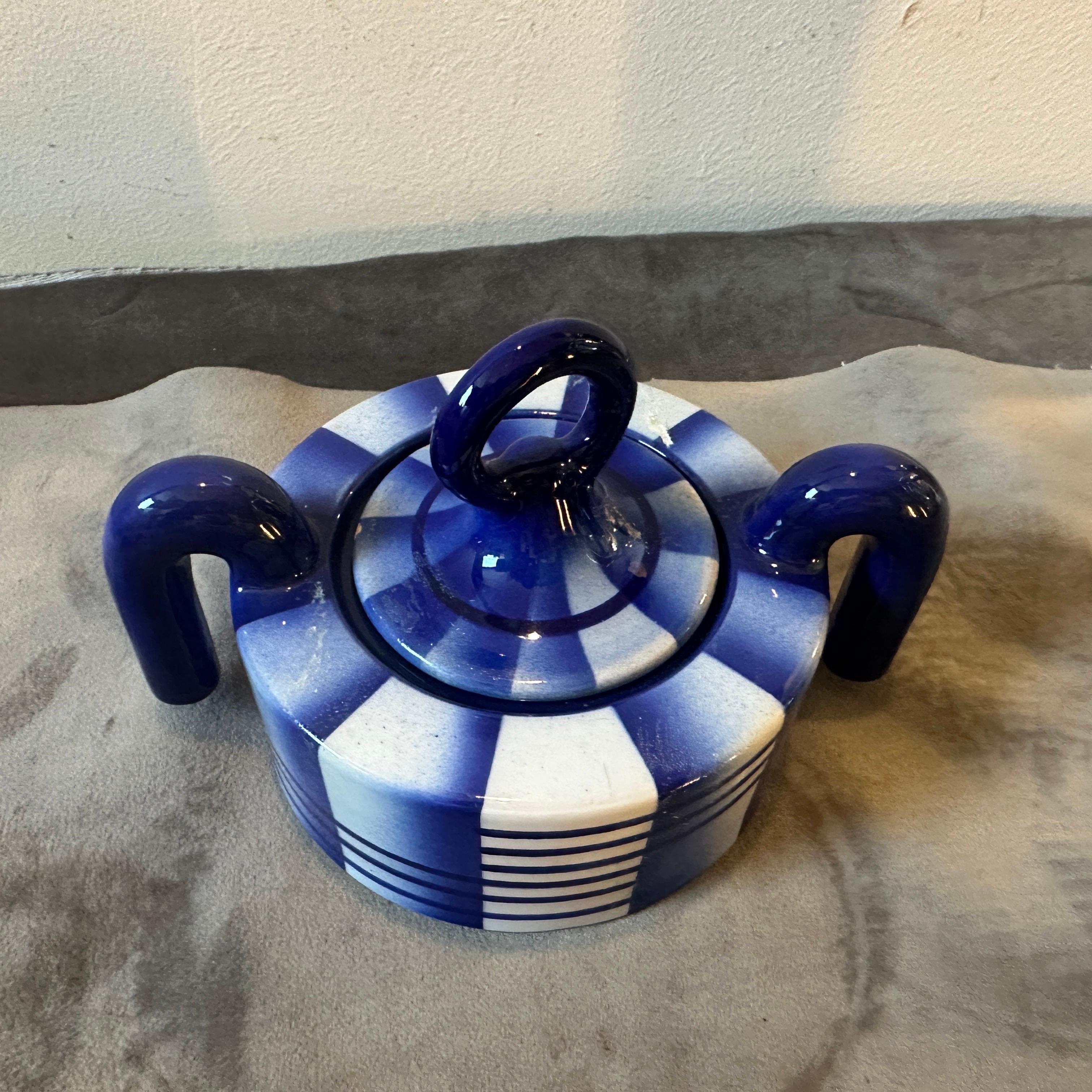 An italian futurist ceramic sugar bowl designed and manufacture in Italy in the Thirties, good condition overall just normal signs of use and age, it's signed Rometti Italy on the bottom. This Sugar Bowl by Rometti is a captivating example of the
