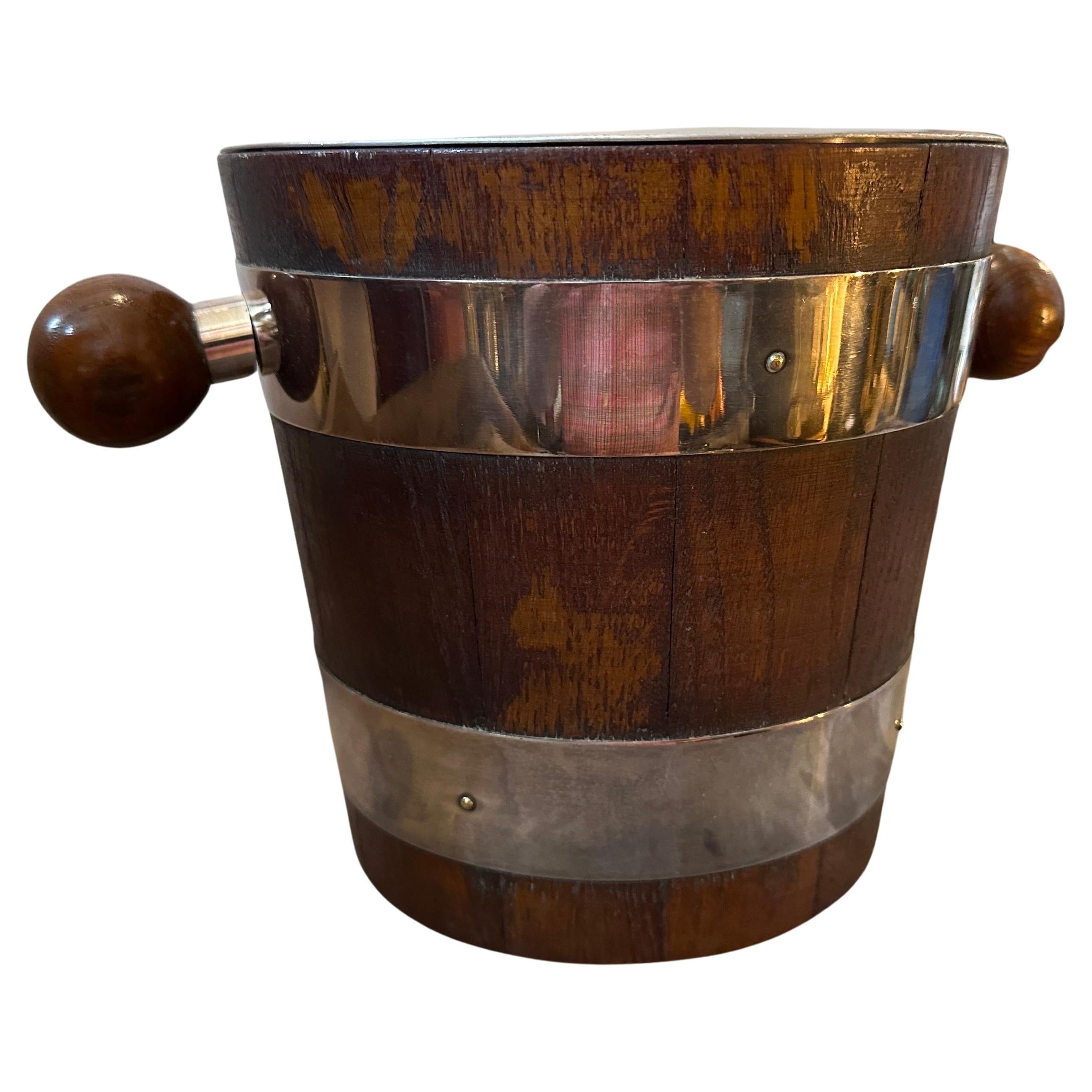 An amazing Art deco oak wood and silver plated metal wine cooler designed and manufactured in Sweden by Gab in original lovely conditions. It's all marked on a side Gab Nsalp. The Swedish Wine Cooler is a luxurious and stylish piece that embodies