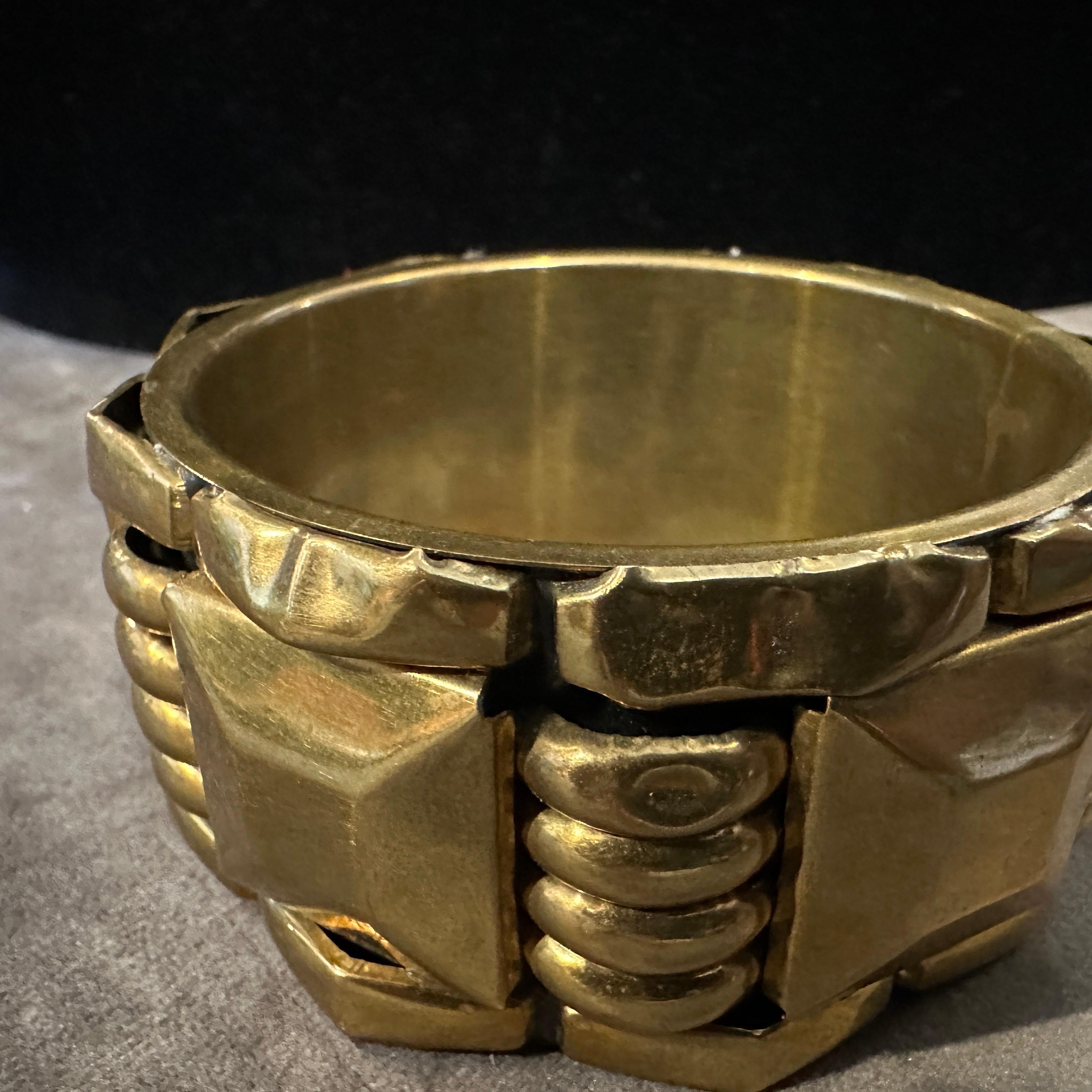 Women's 1930s Art Deco Gilded Metal Bangle Bracelet For Sale