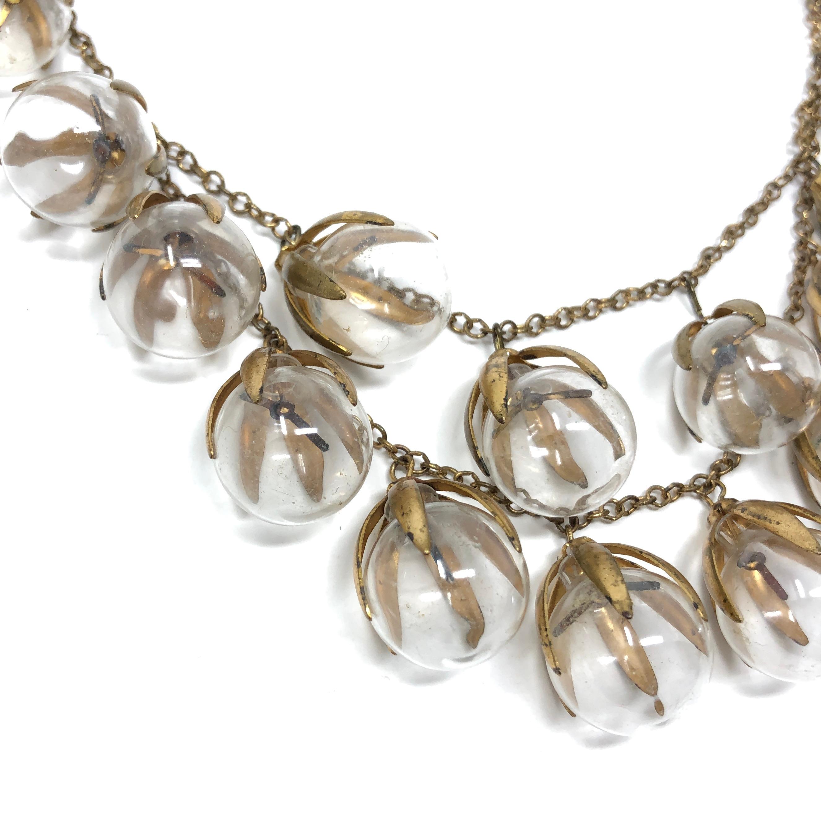 1930s Art Deco Gilded Metal Vintage Glass Bauble Necklace For Sale 2