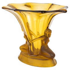 Vintage 1930's Art Deco Goblet in Yellow Glass Paste.