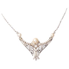 1930s Art Deco Gold and Platinum Necklace with Diamonds and Cultured Pearls