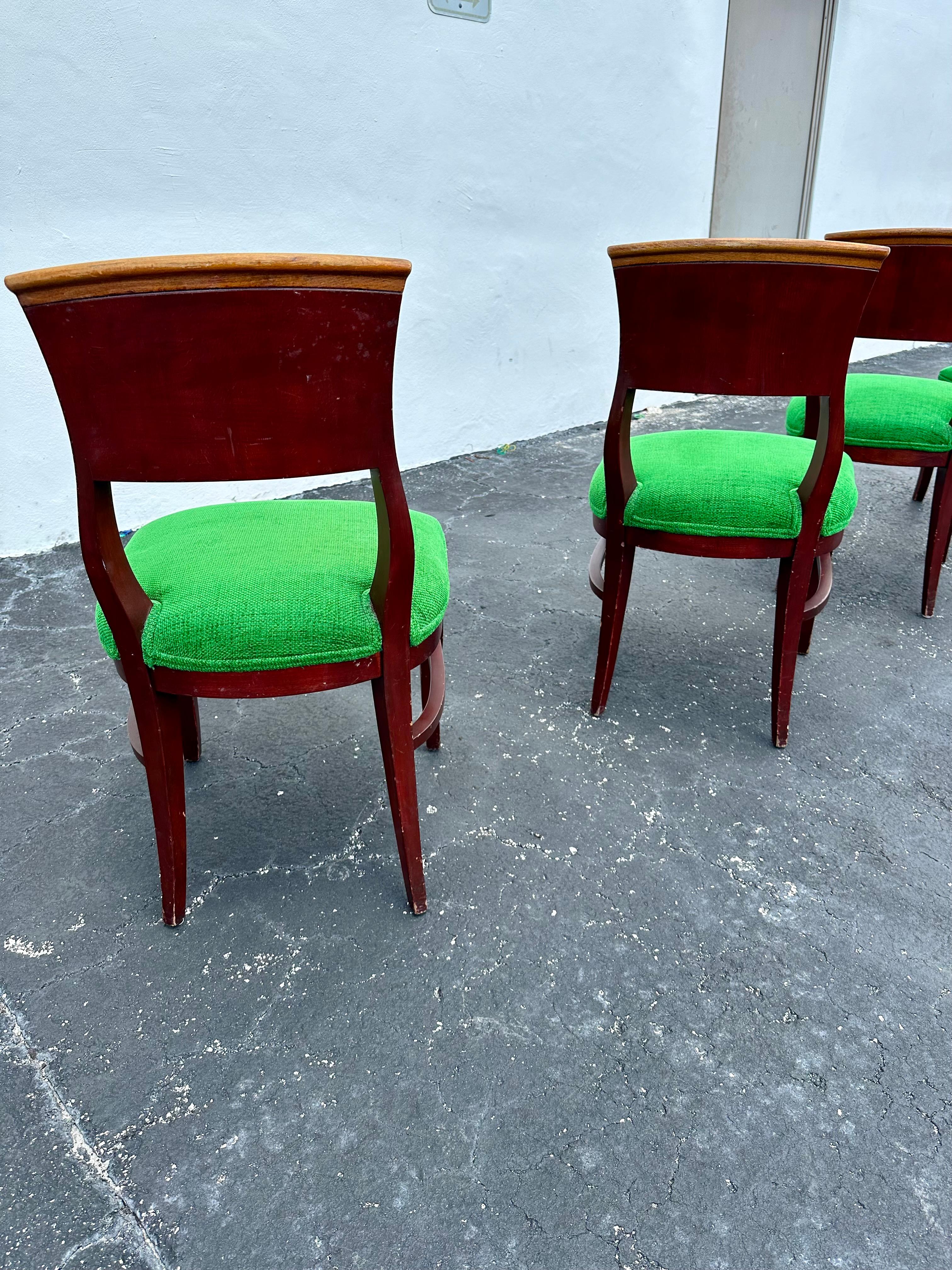 Sedie da pranzo in legno bicolore verde Artful Green degli anni '30, set di 4 pezzi in vendita 2