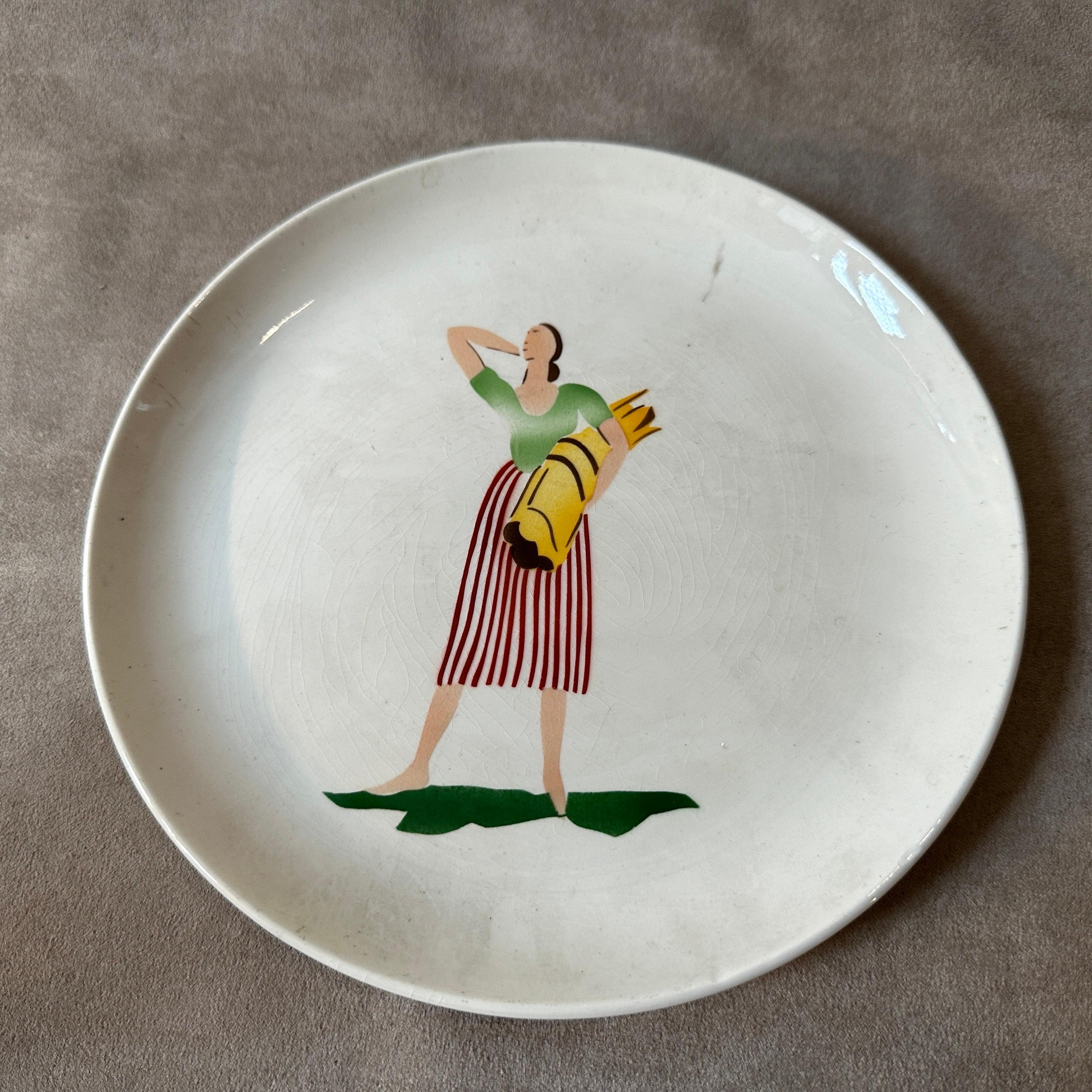 Dies ist ein schöner und sammelwürdiger Vintage-Keramikteller, entworfen von dem berühmten italienischen Architekten und Designer Guido Andlovitz (1900-1971) für die Società Ceramica Italiana (S.C.I.) Laveno. Dieses in der pulsierenden