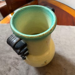 1930er Jahre Art Deco Handbemalte, luftgebürstete italienische futuristische Keramikvase von Deruta