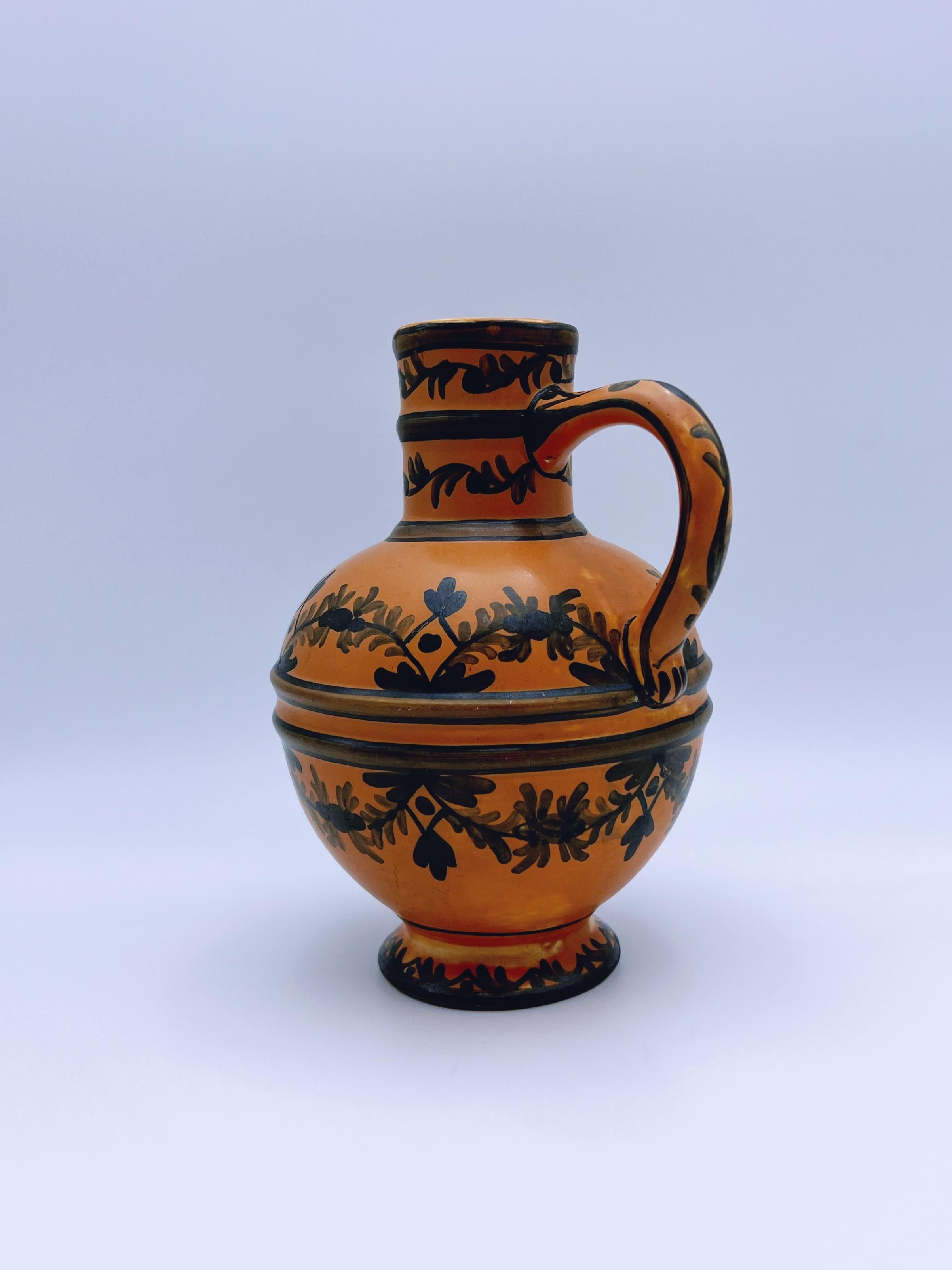 Norvégien Vase pichet Art déco des années 1930 peint à la main par Egersund Faience, Norvège en vente