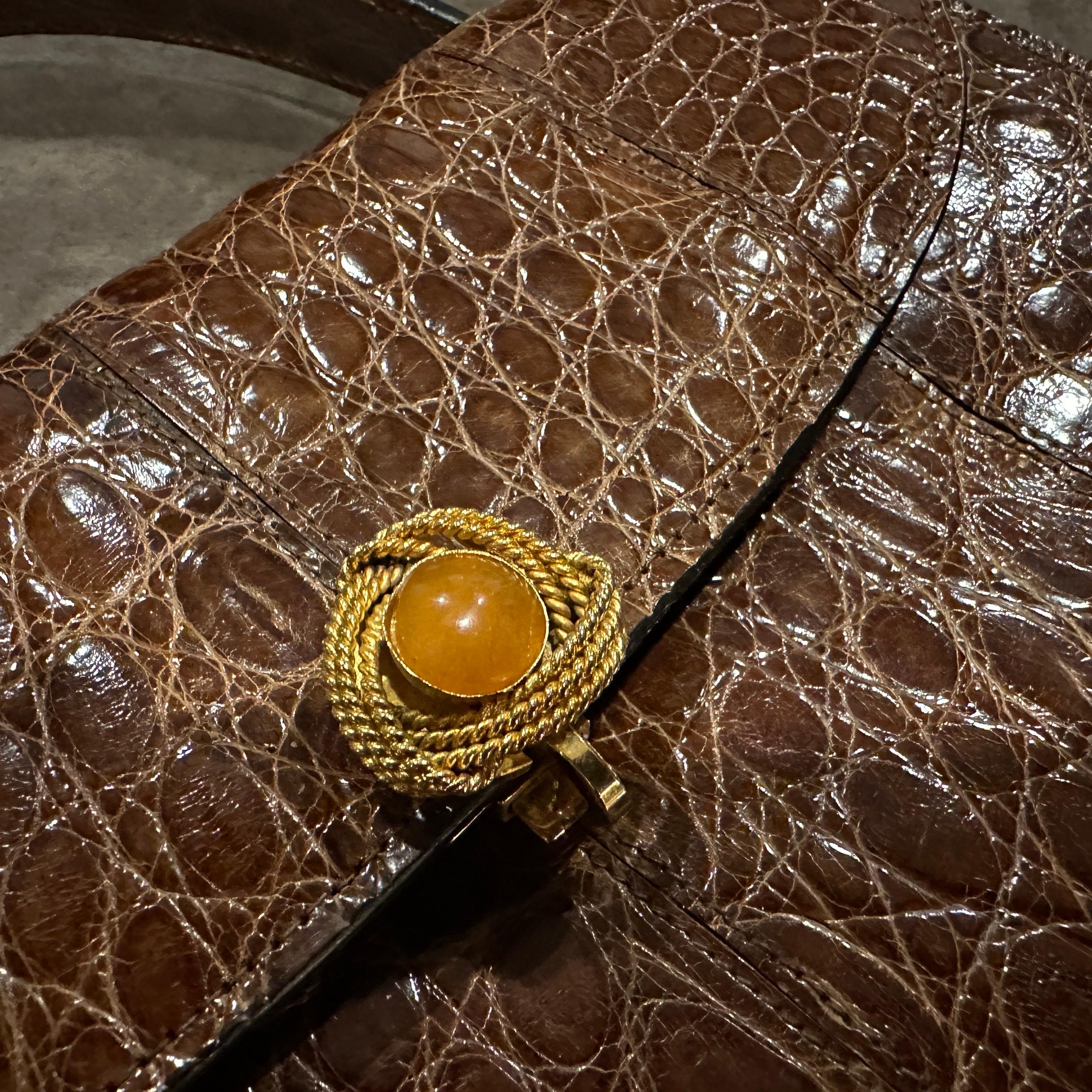 1930s Art Deco High Quality Brown Leather Italian Jewel Evening Bag For Sale 7