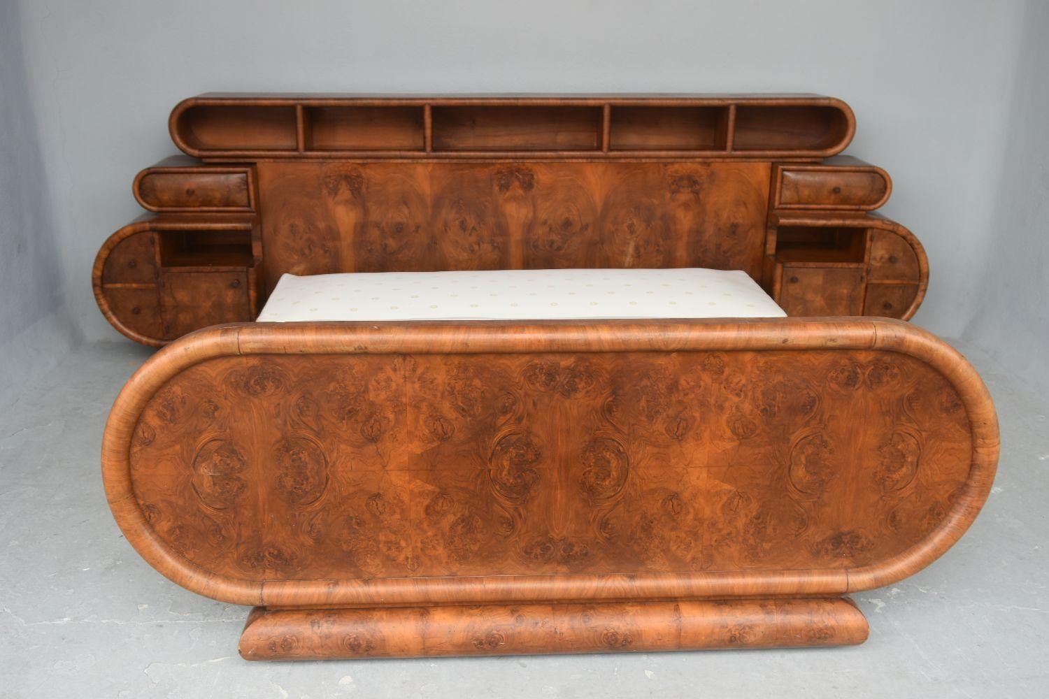 1930s Art Deco Hollywood Bed in Walnut Burl Veneer with its Curved 9