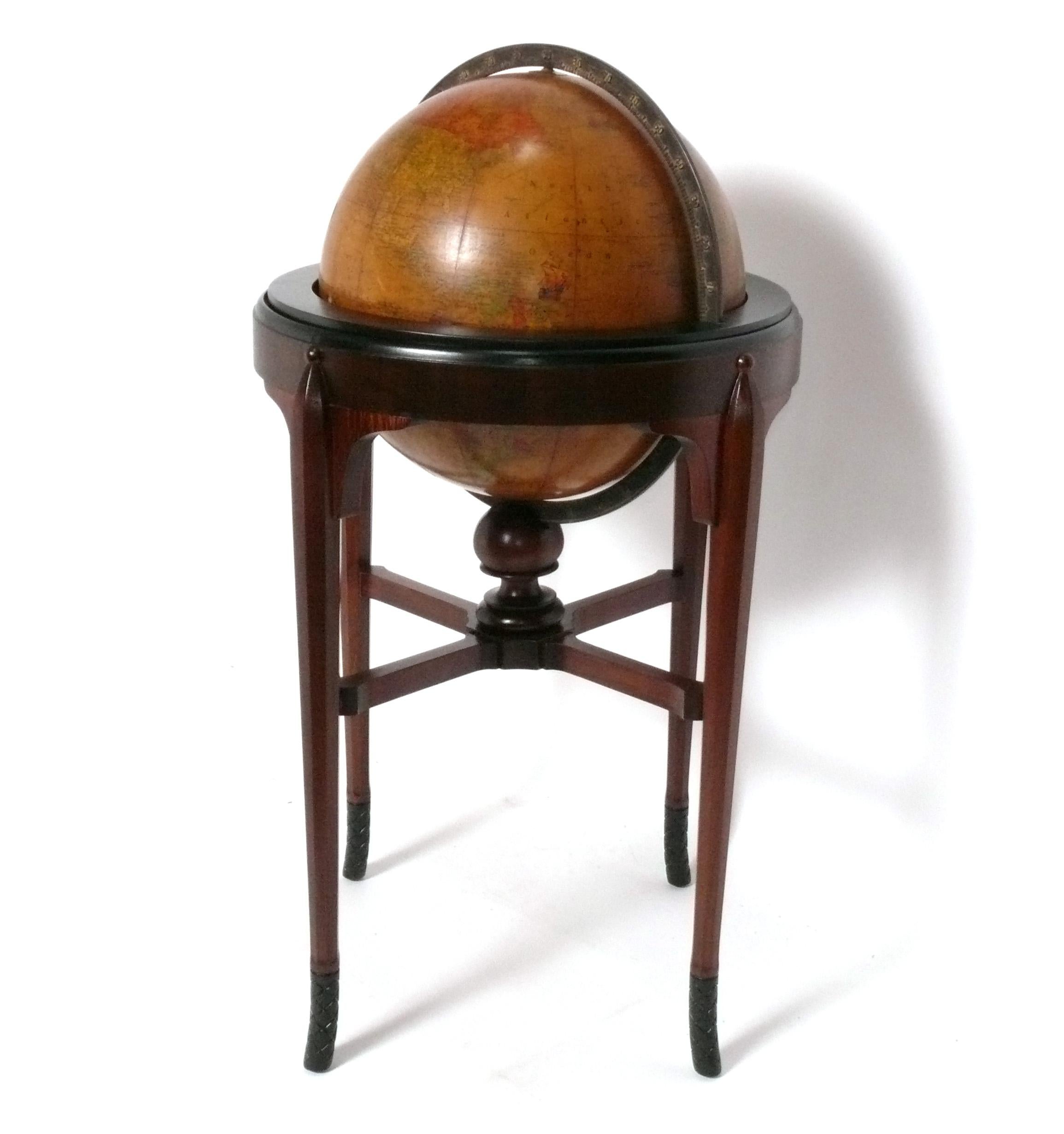 Américain Globe terrestre de bibliothèque Art déco des années 1930 par Rand McNally en vente