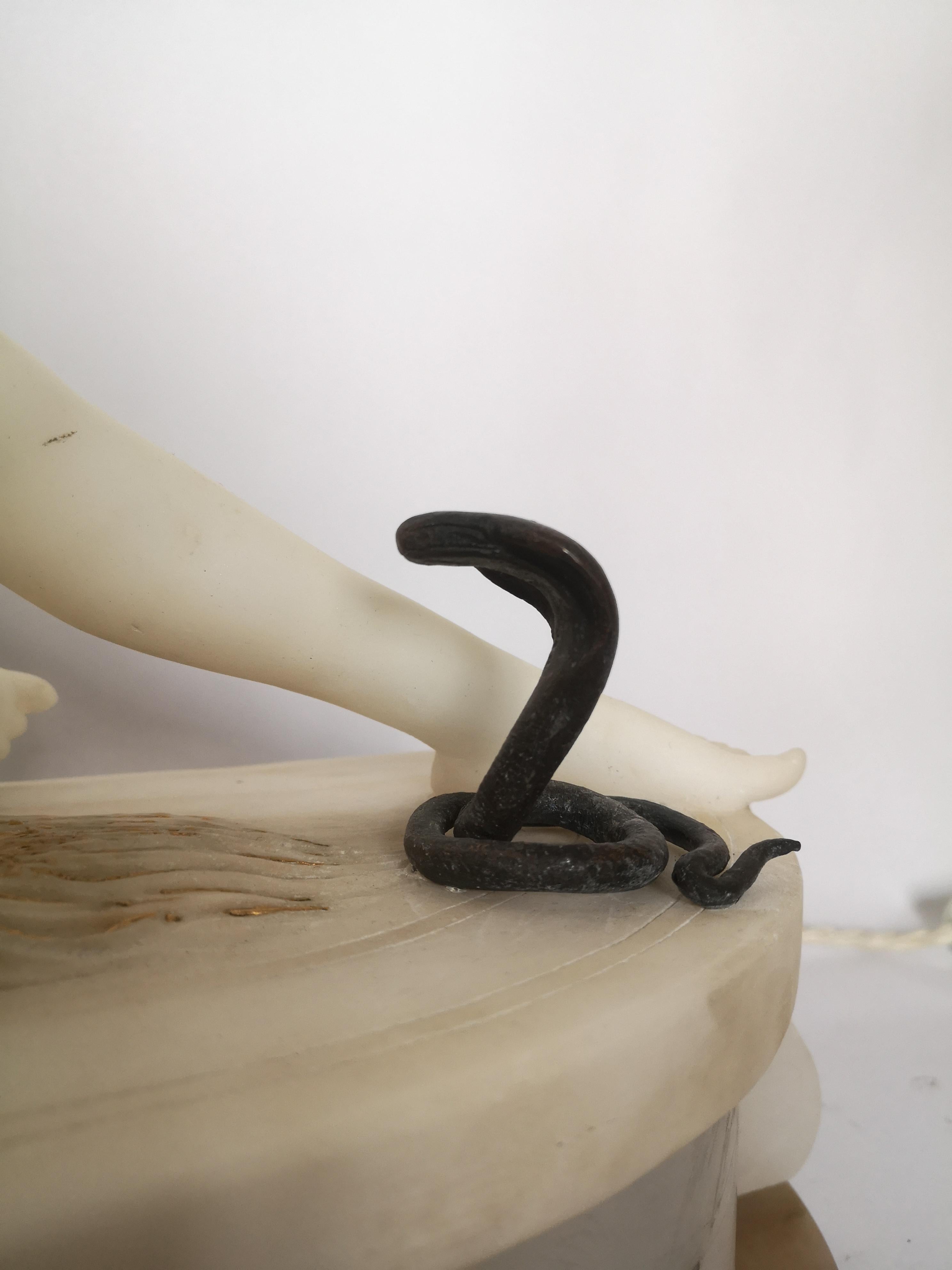 1930s Art Deco Italian Alabaster Snake Charmer Sculpture Lamp by E Battiglia 3