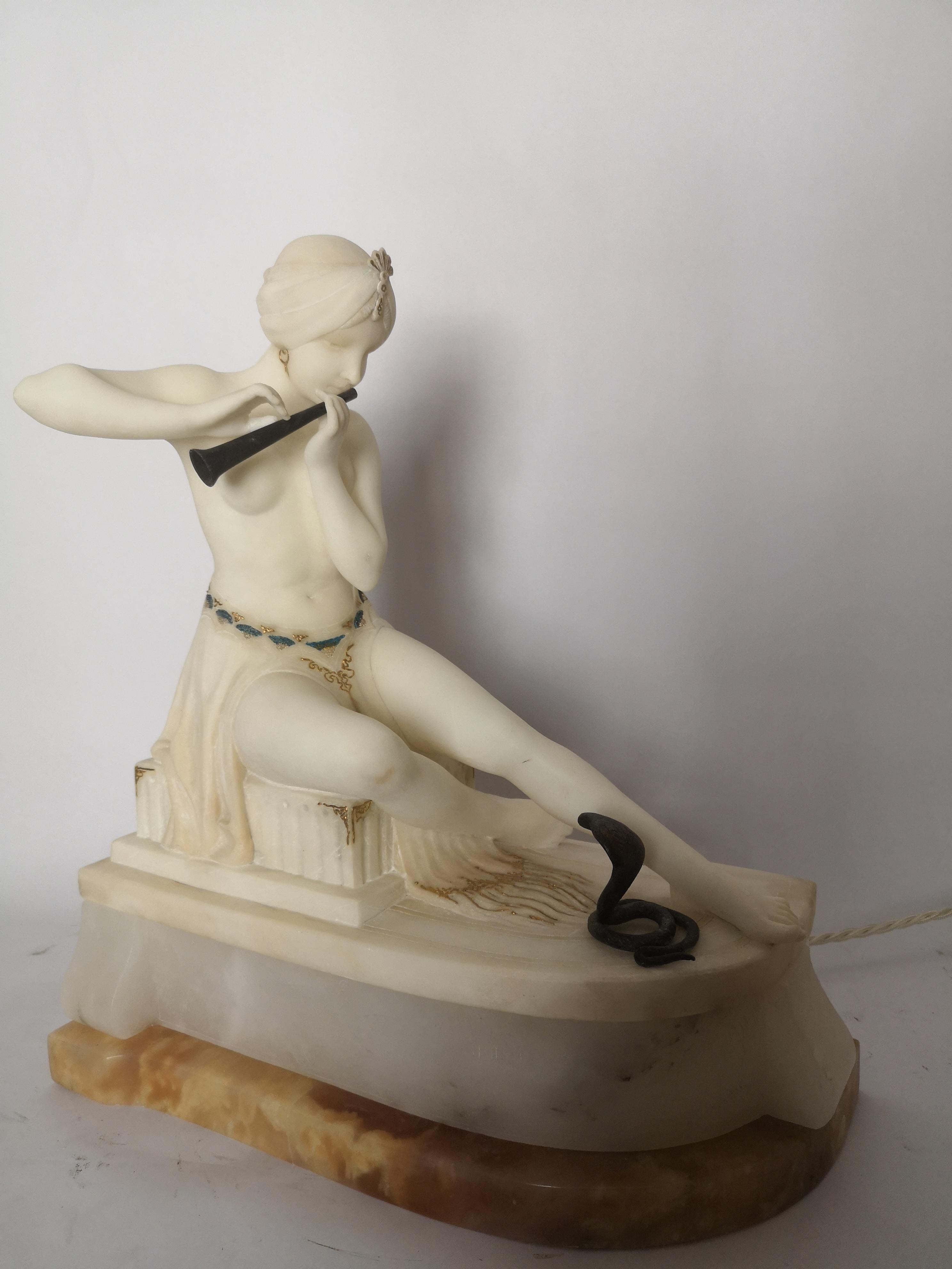 1930s Art Deco Italian Alabaster Snake Charmer Sculpture Lamp by E Battiglia 4