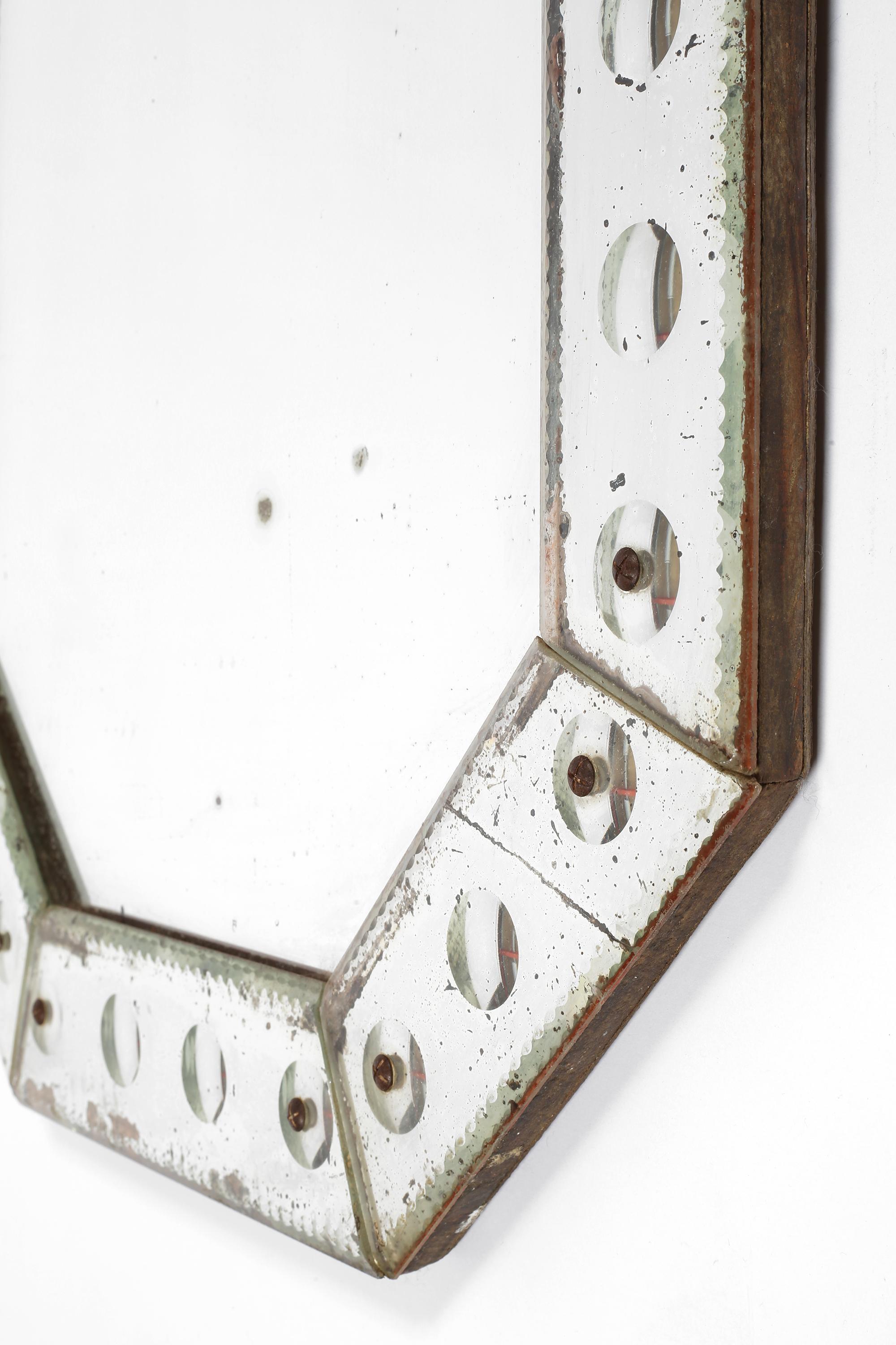 20ième siècle 1930s Art Deco Italian Octagonal Venetian Wall Mirror en vente