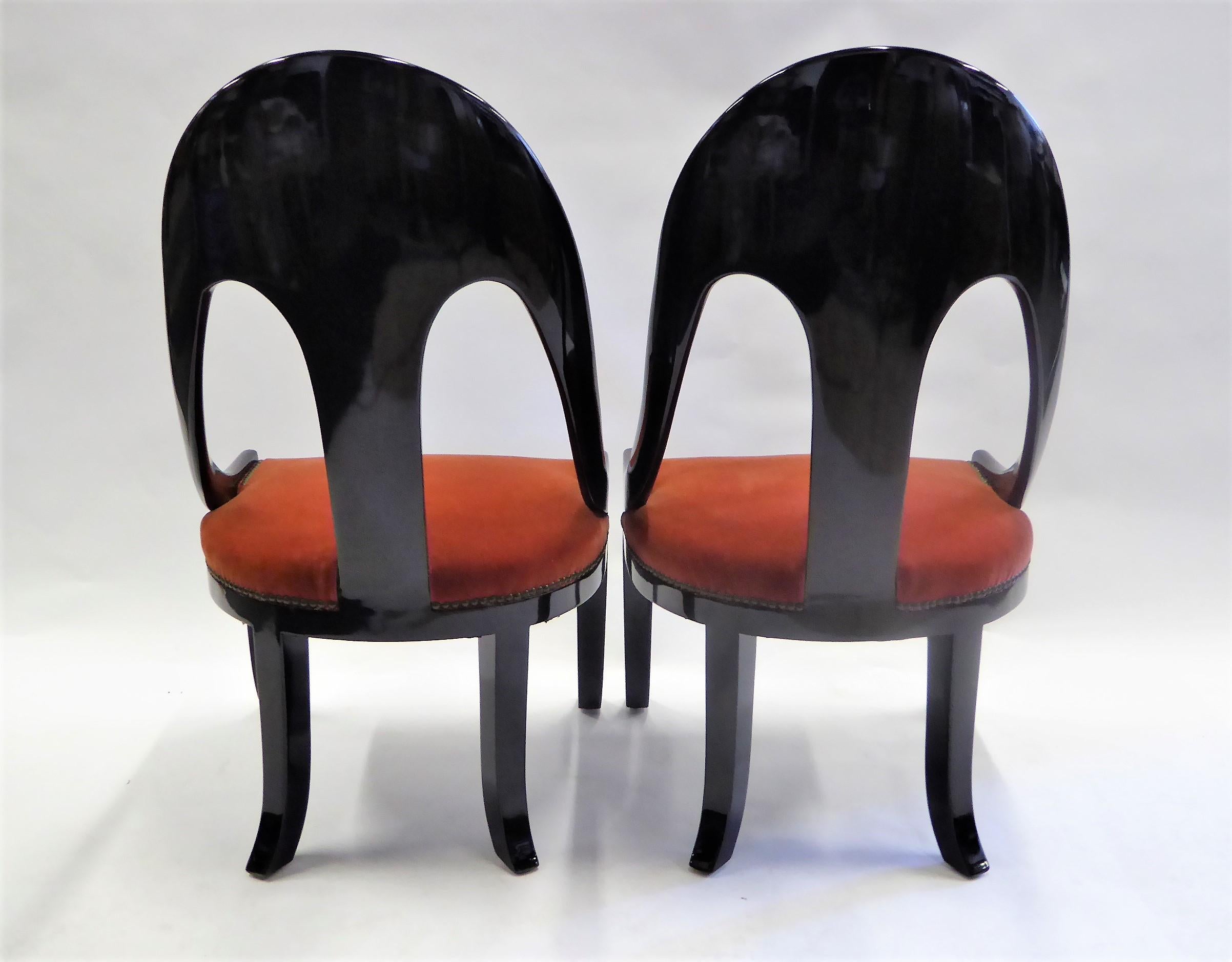 1930s Art Deco Black Lacquered Spoonback Chairs in Mohair Velvet 1