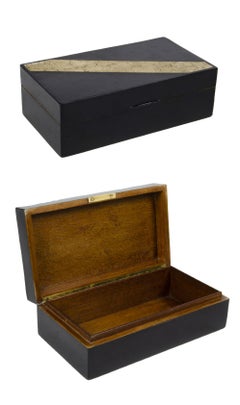 Scatola decorativa Art Decor in legno laccato e guscio d'uovo degli anni '30 di Jean Dunand, Francia