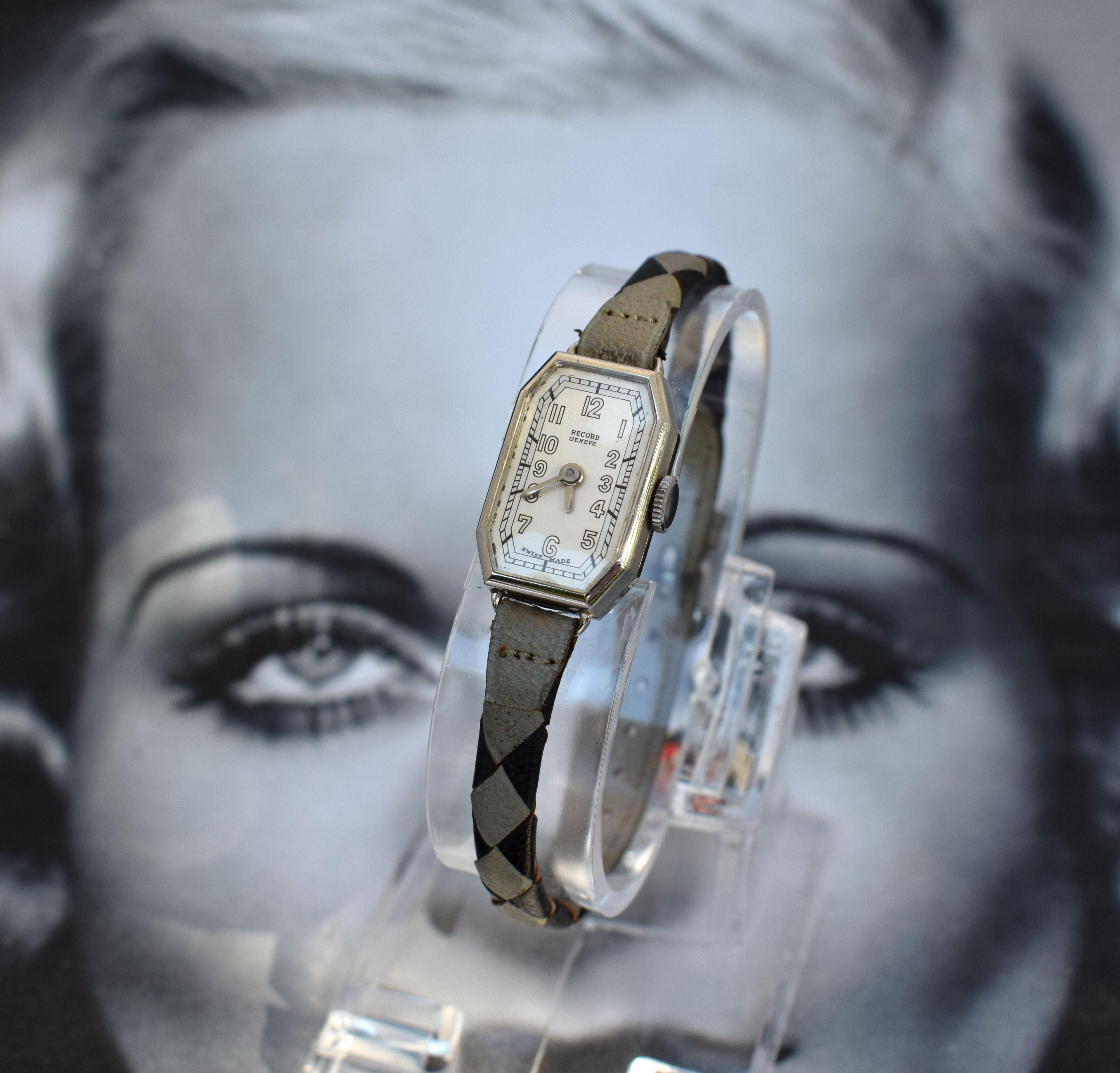1930s Art Deco Ladies Watch / Old New Stock, Never Worn In New Condition In Westward ho, GB