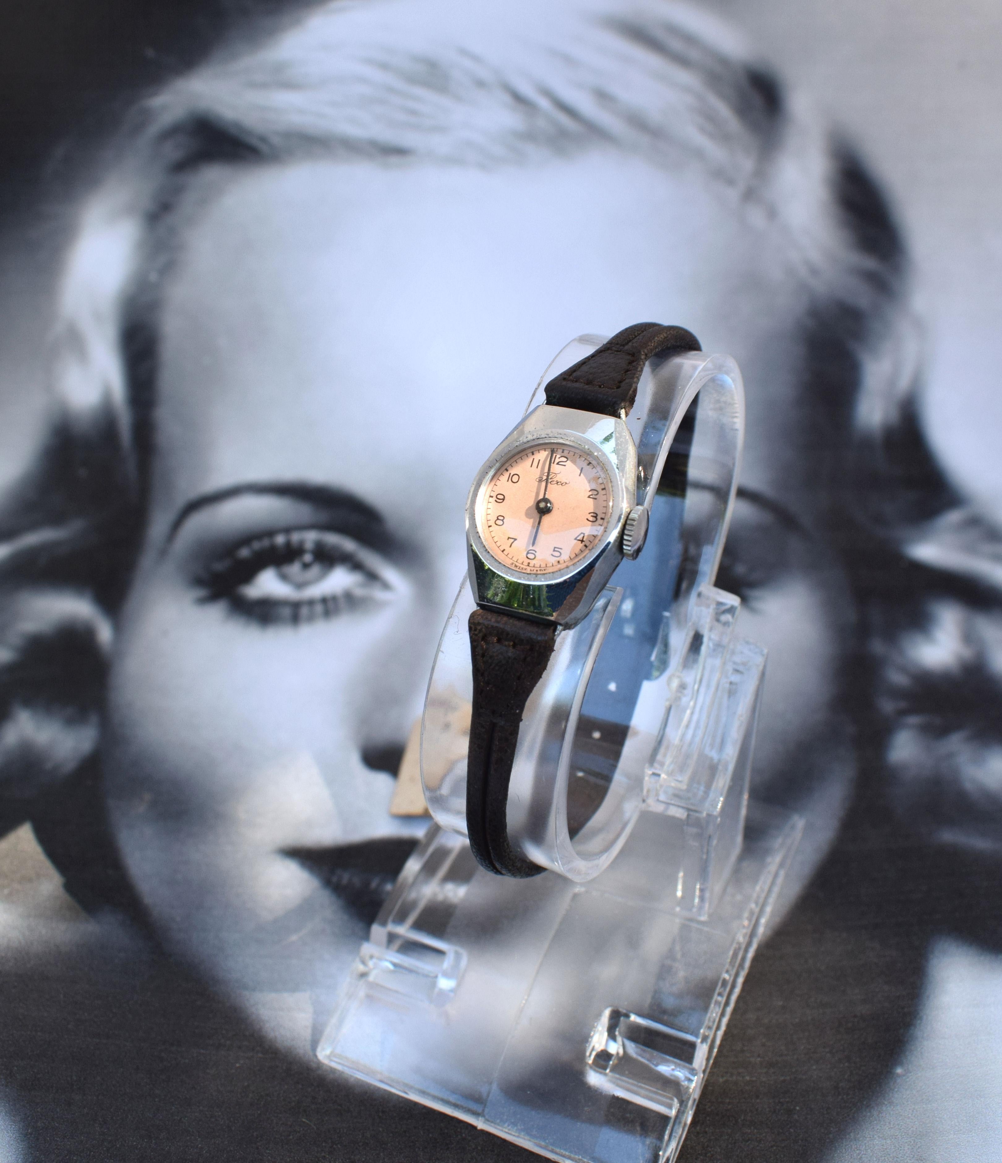 1930s Art Deco Ladies Watch / Old New Stock, Never Worn 1
