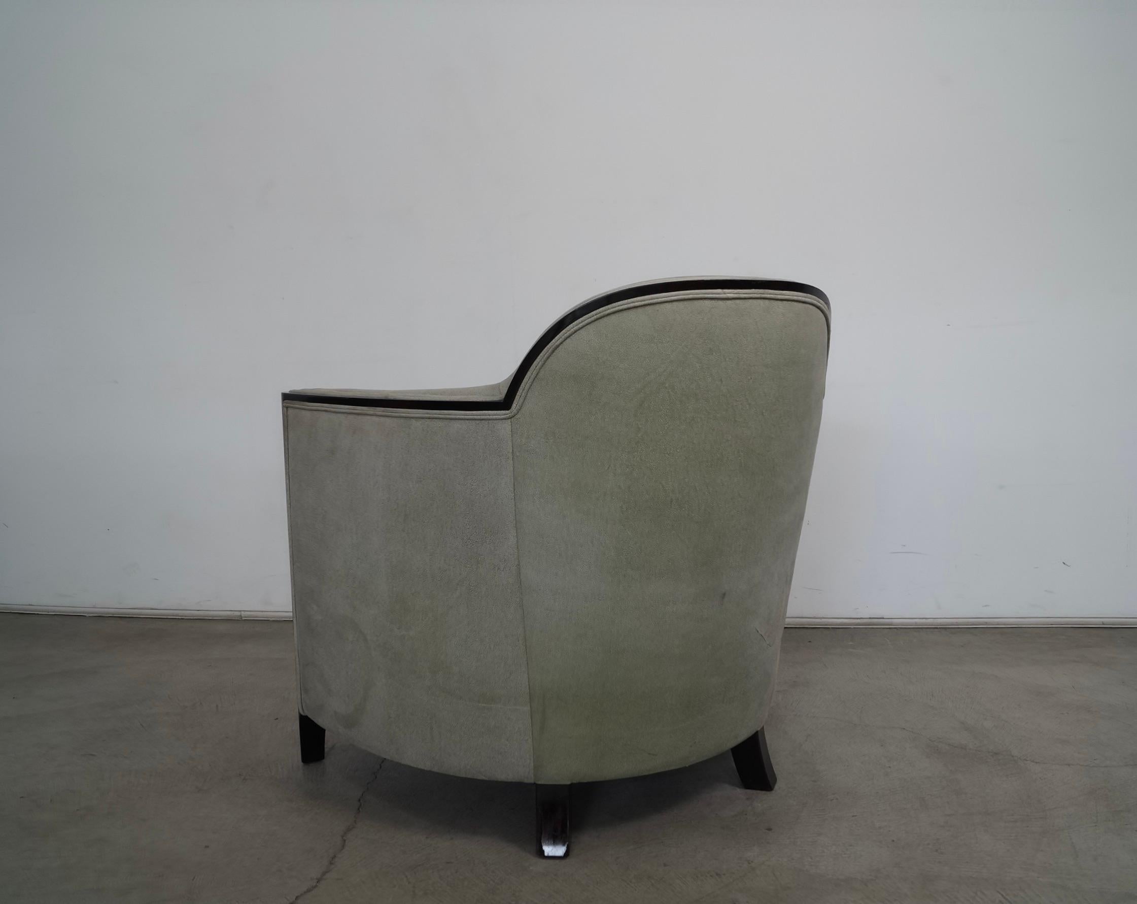 1930's Art Deco Mahogany-Trimmed Leather Barrel Lounge Chair 5