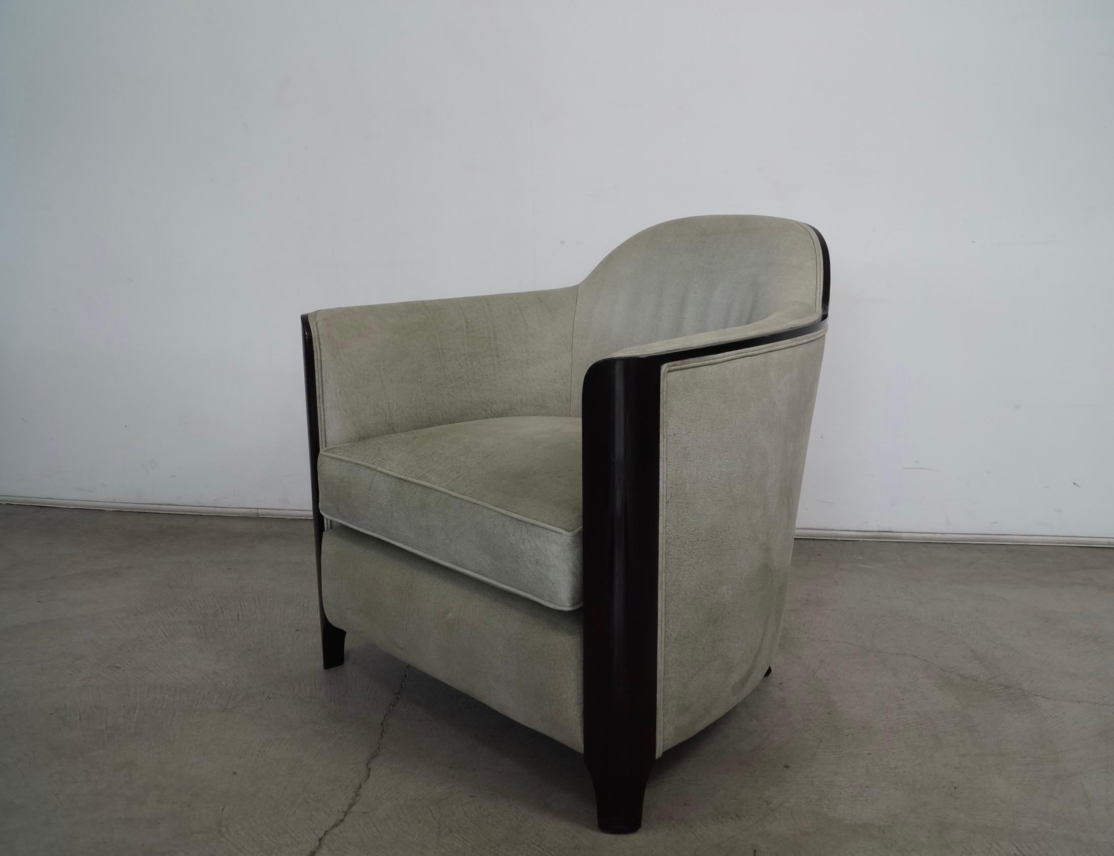 1930's Art Deco Mahogany-Trimmed Leather Barrel Lounge Chair 1
