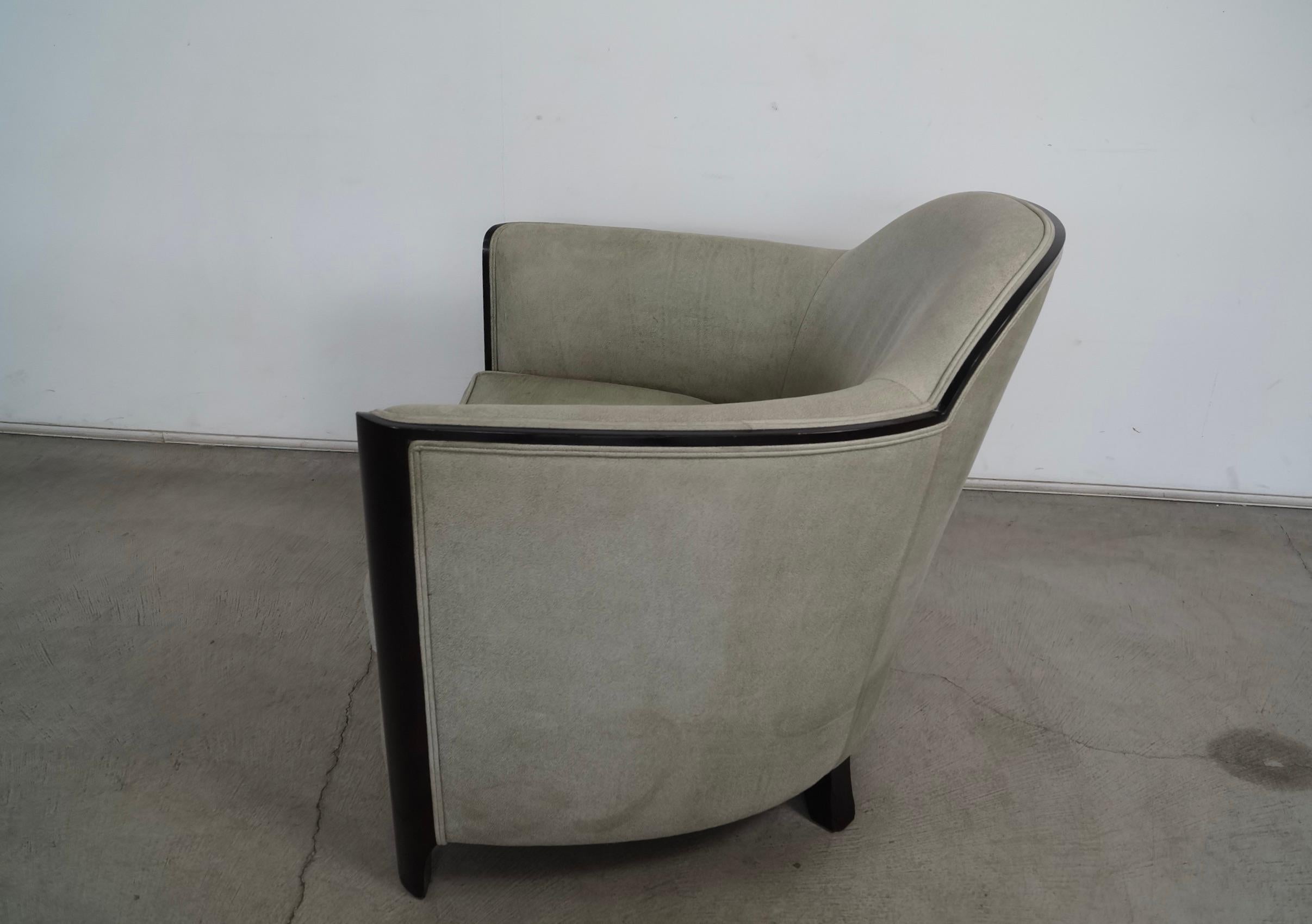 1930's Art Deco Mahogany-Trimmed Leather Barrel Lounge Chair 2
