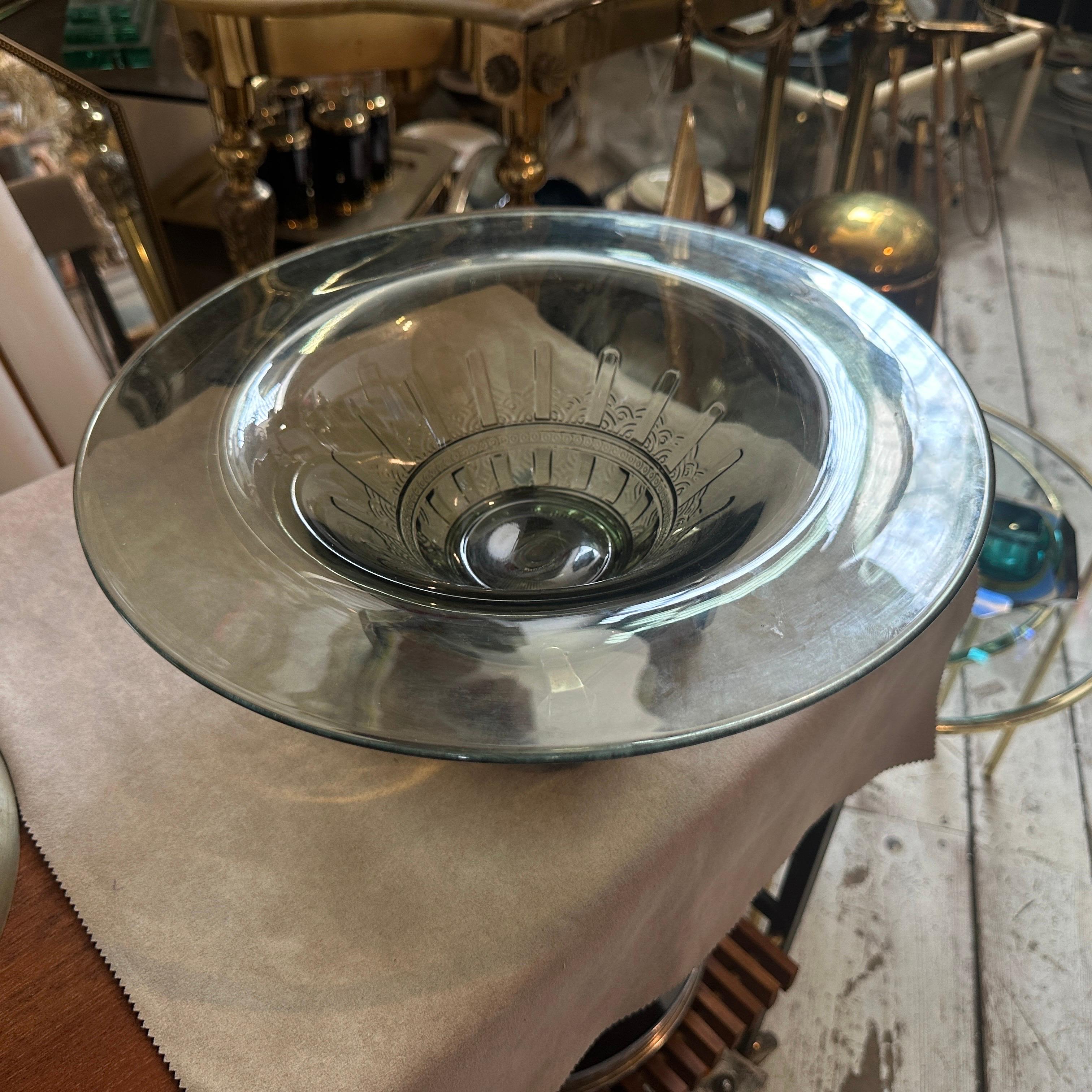 1930s Art Deco Metal and Green Glass French Centerpiece For Sale 8