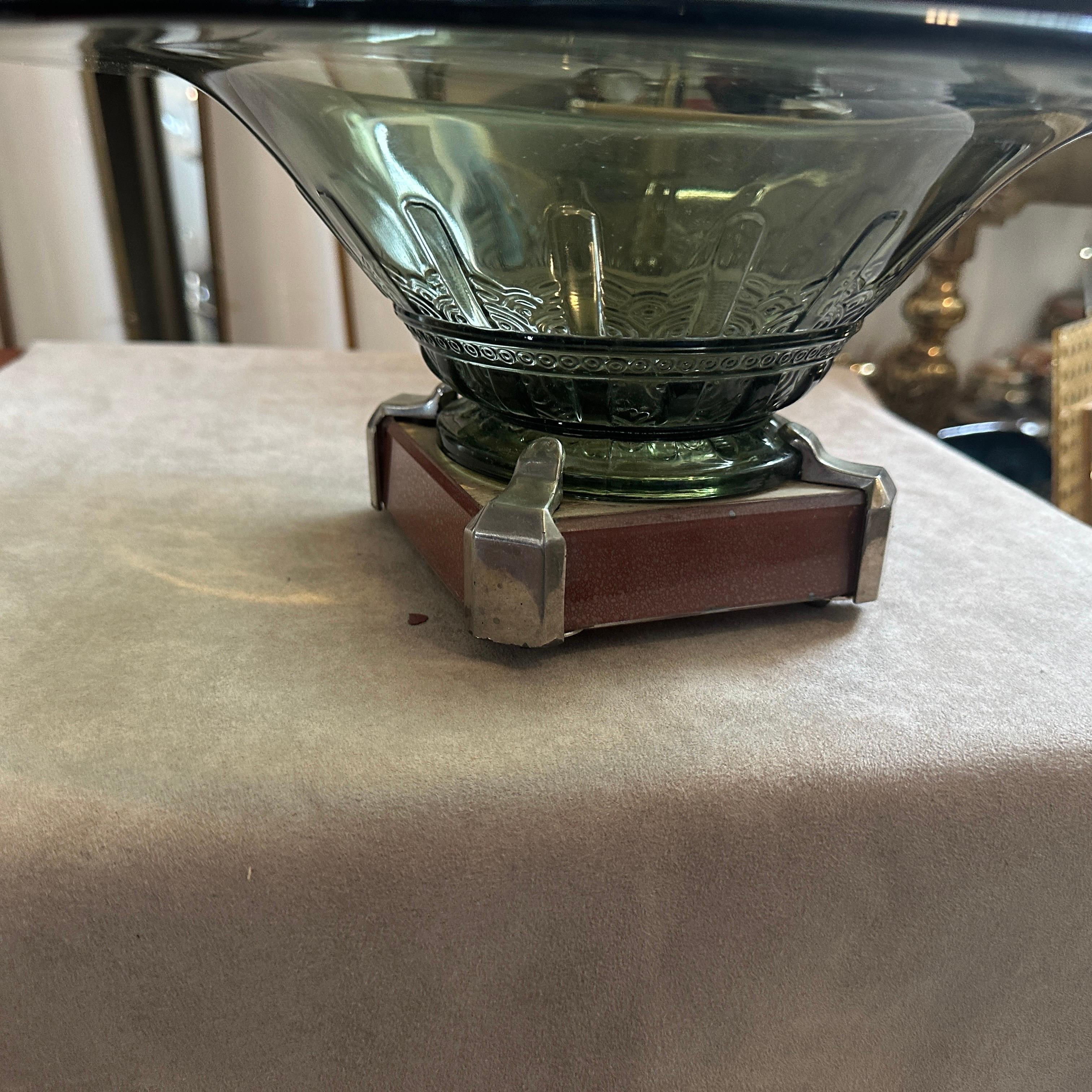 1930s Art Deco Metal and Green Glass French Centerpiece For Sale 4