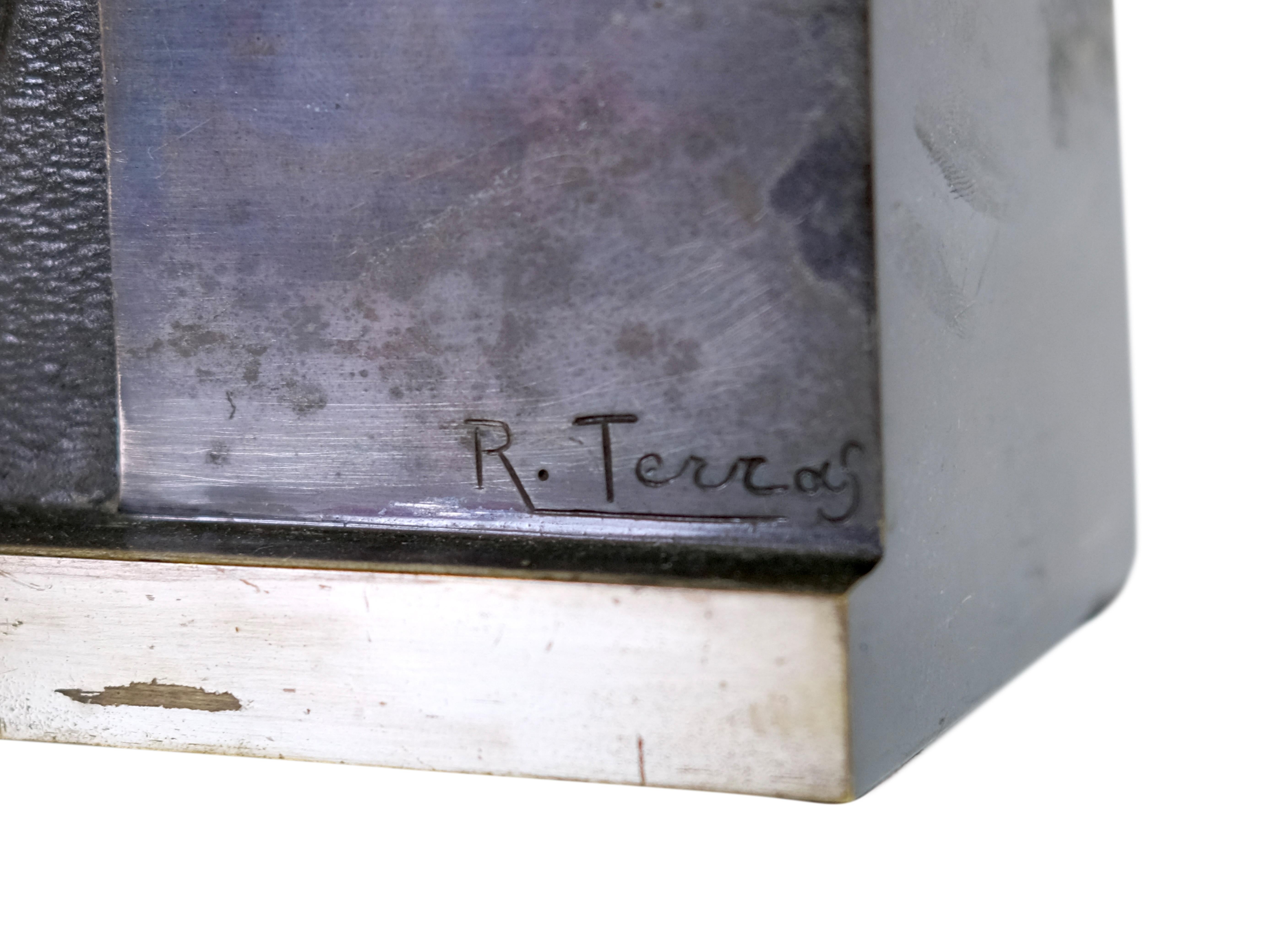 1930s Art Deco Metal Mantel Clock with Bird Motif by R. Terras In Good Condition In Ulm, DE