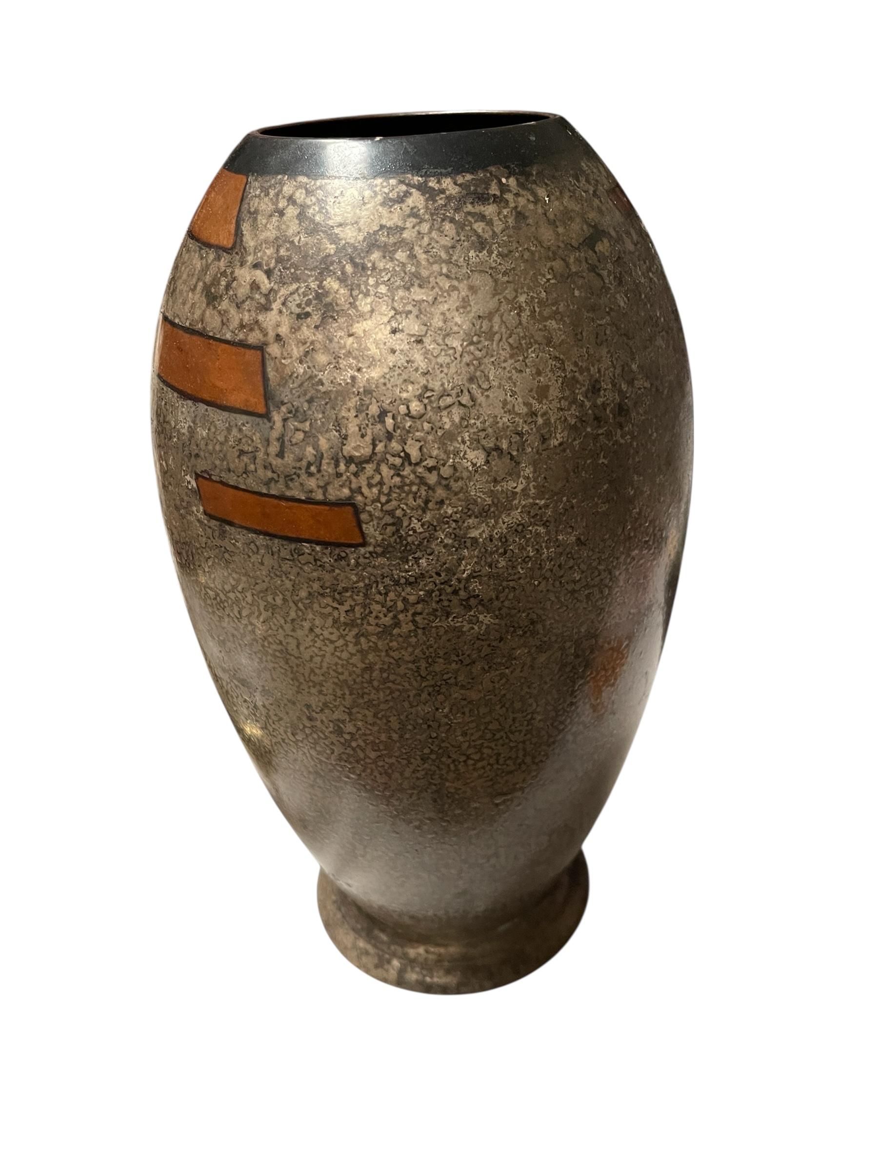 Metà XX secolo Vaso in metallo Art Deco del 1930 di WMF in vendita