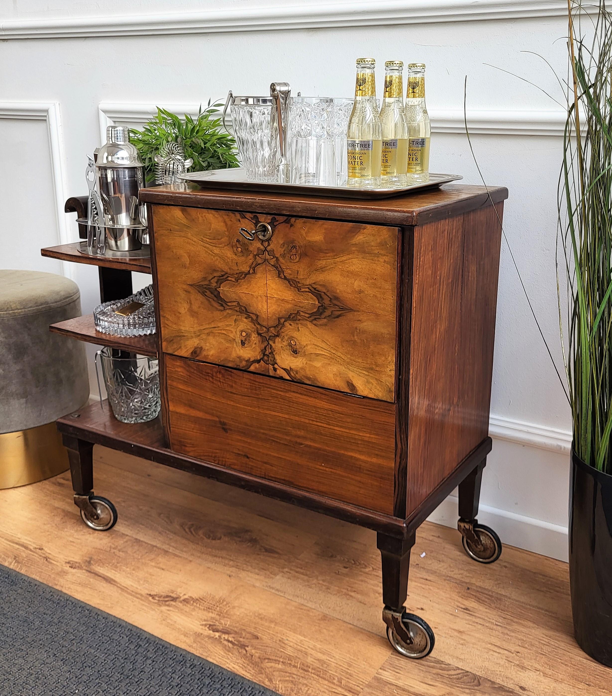1930s Art Deco Mid-Century Italian Wood and Brass Dry Bar Cabinet Liquor Cart 4