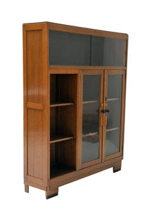 Libreria modernista Art Deco degli anni '30, Oak massiccio con ante in vetro