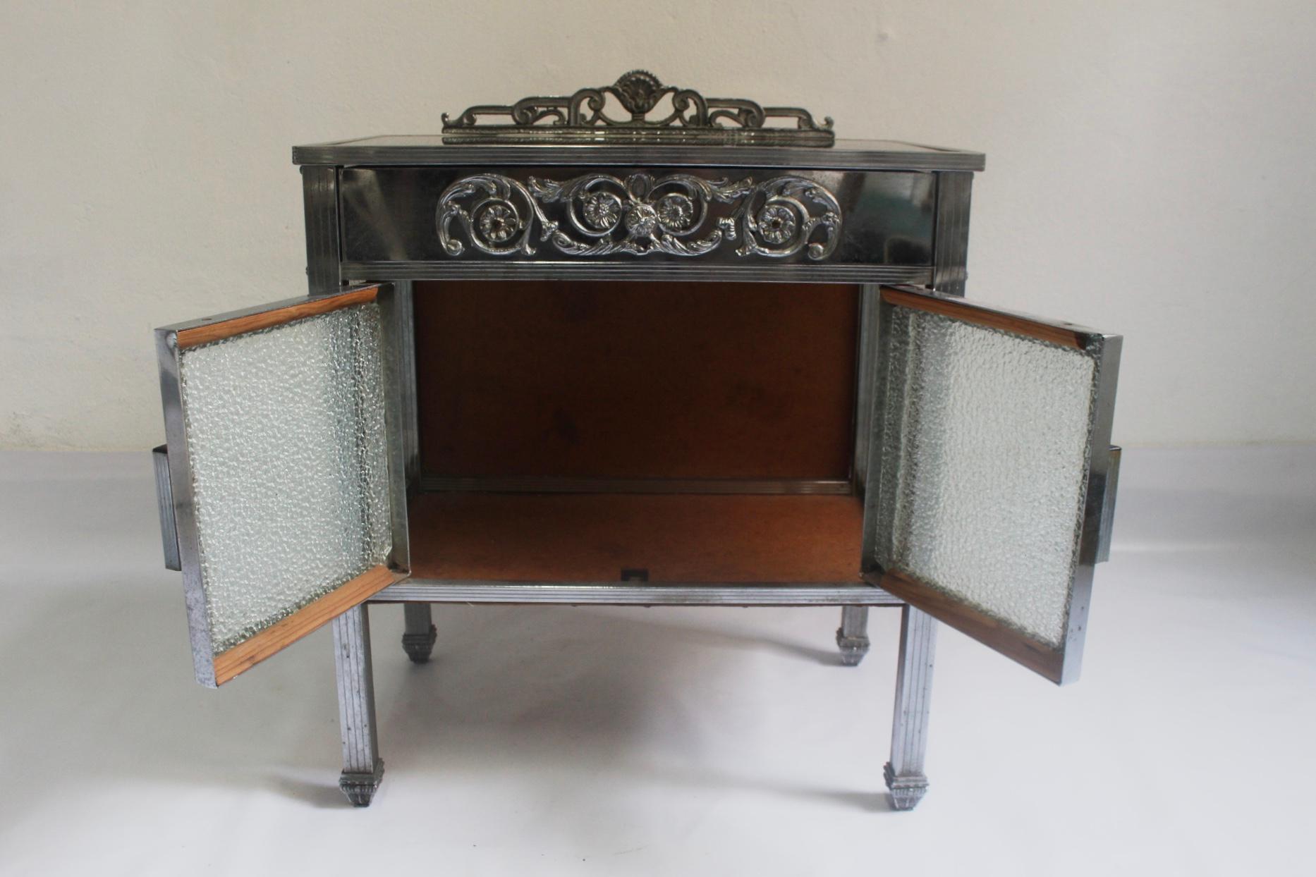 Art Deco Nickel and Glass Side Table or Small Cupboard with Double Door, 1930s  For Sale 3