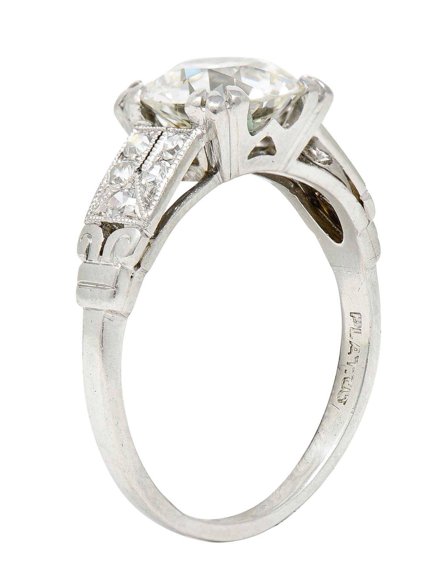 1930's Art Deco Old European 1.84 Carats Diamond Platinum Engagement Ring 5