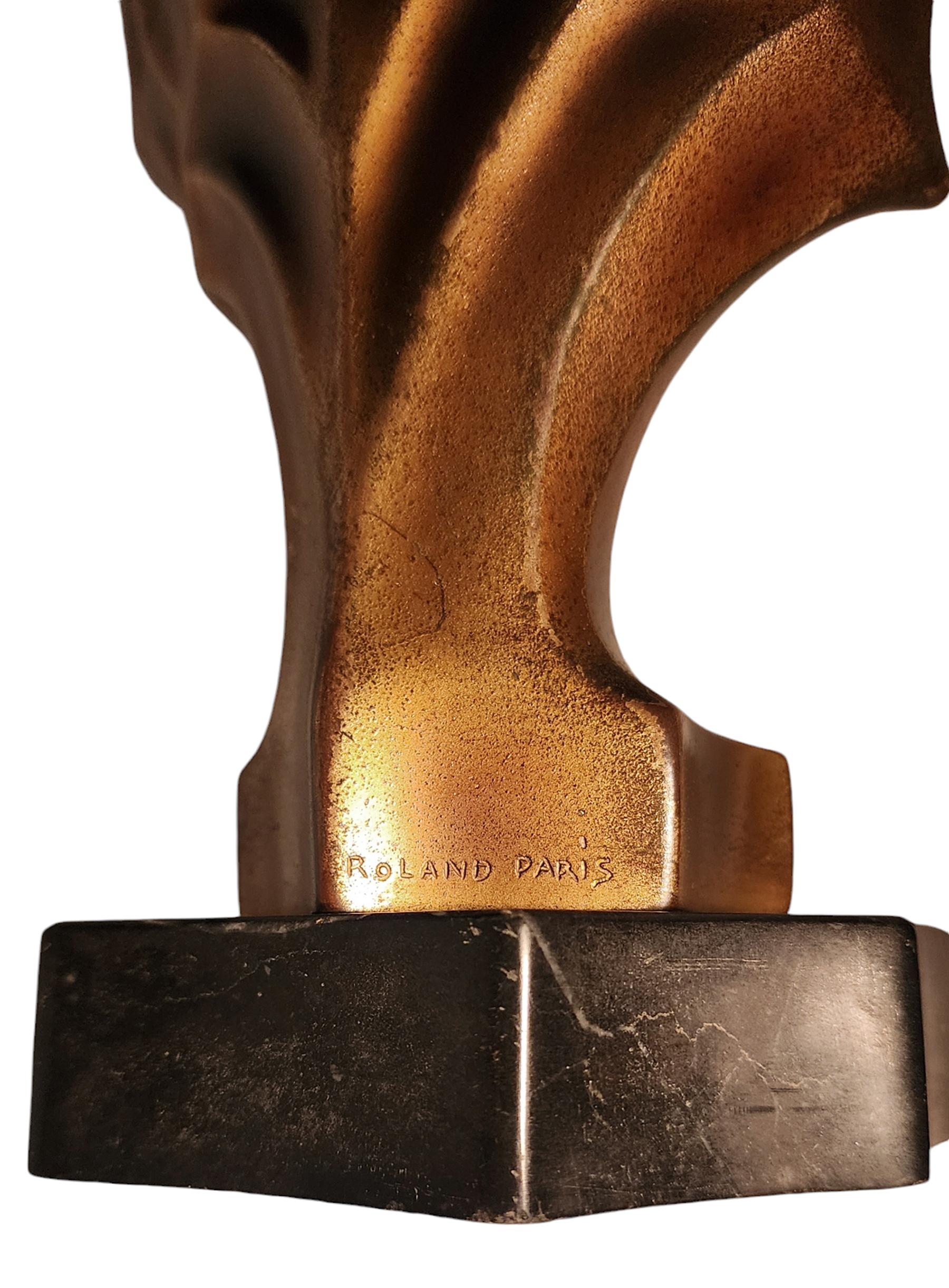 Escultura de mujer criselefantina pintada Art Déco de los años 30 por Roland Paris, Francia en venta 2