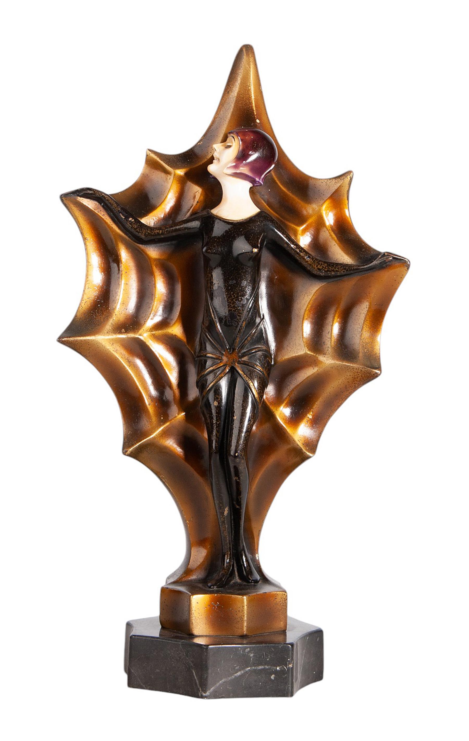 Escultura Art Déco de mujer de bronce y hueso criselefantina pintada en frío de los años 30, Roland Paris, Francia

Por: Roland Paris
Material: bronce, cobre, metal, hueso, pintura
Técnica: fundición, moldeado, metalistería, pintado, pintado a mano,