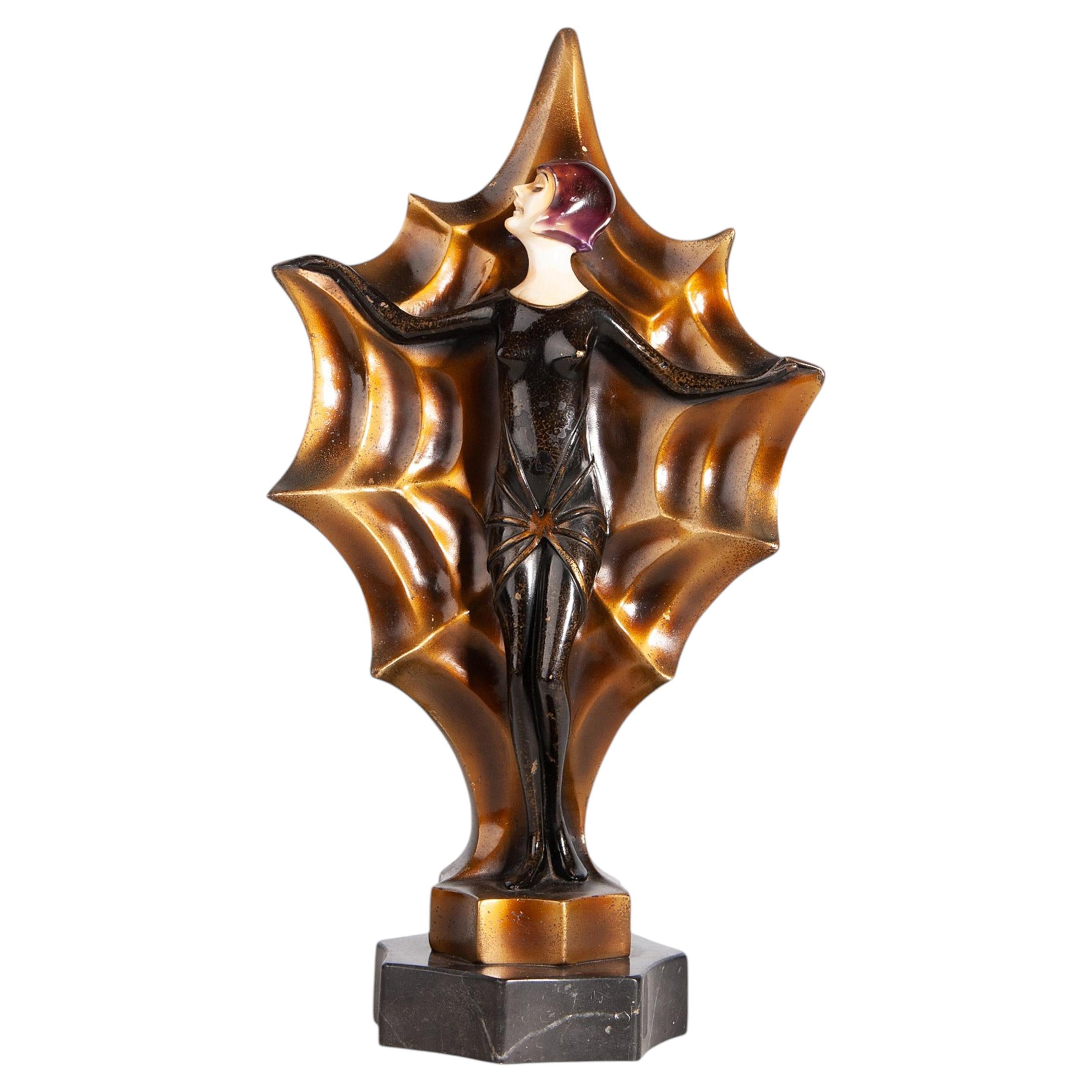 Scultura di donna criselefantina dipinta Art Déco anni '30 di Roland Paris, Francia