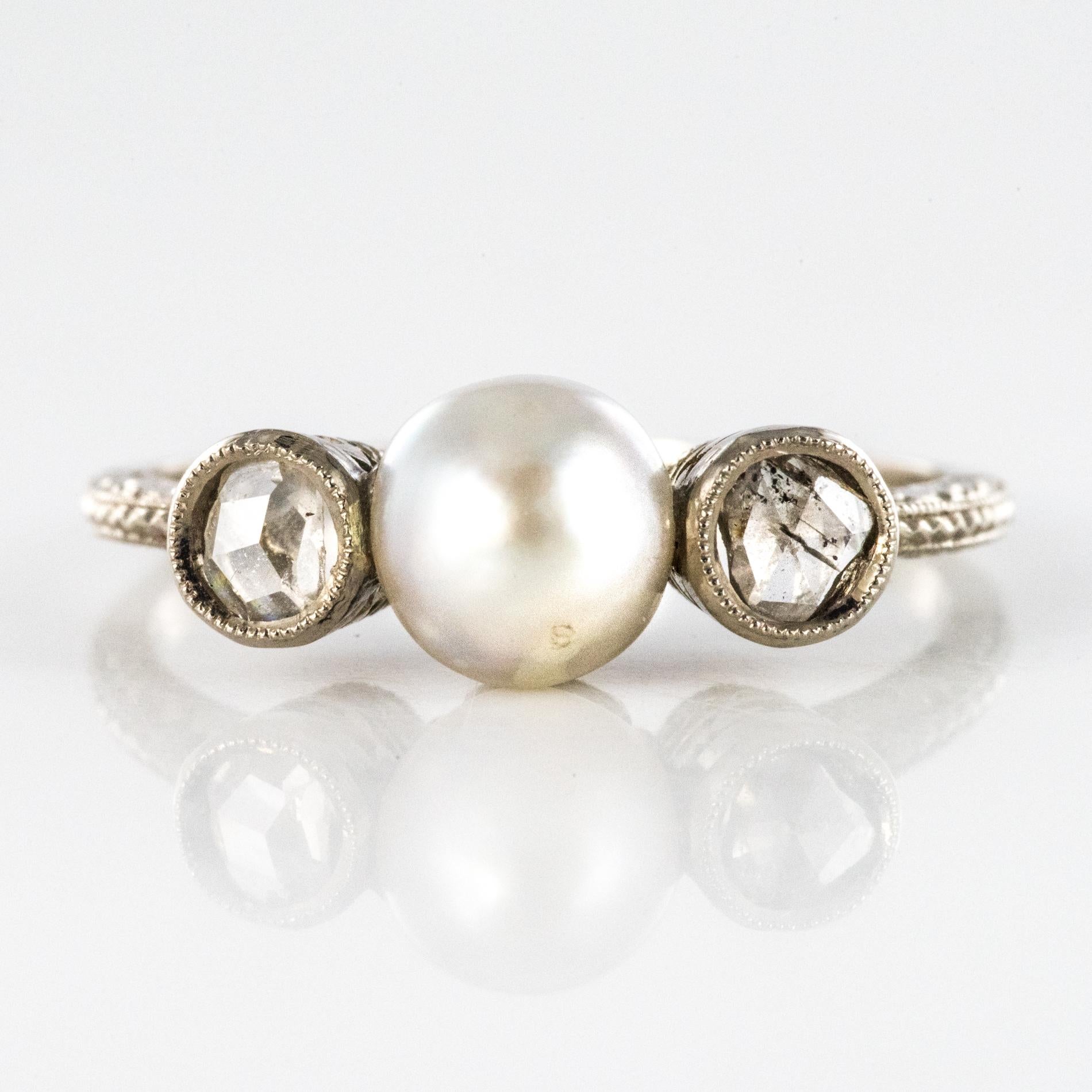 1930er Art Deco Perle Diamant  18 Karat Weißgold-Ring im Angebot 7