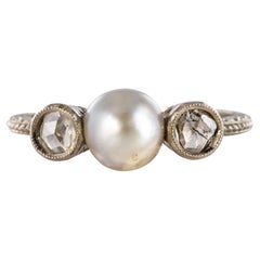 1930s Art Deco Pearl Diamond  18 Karat White Gold Ring