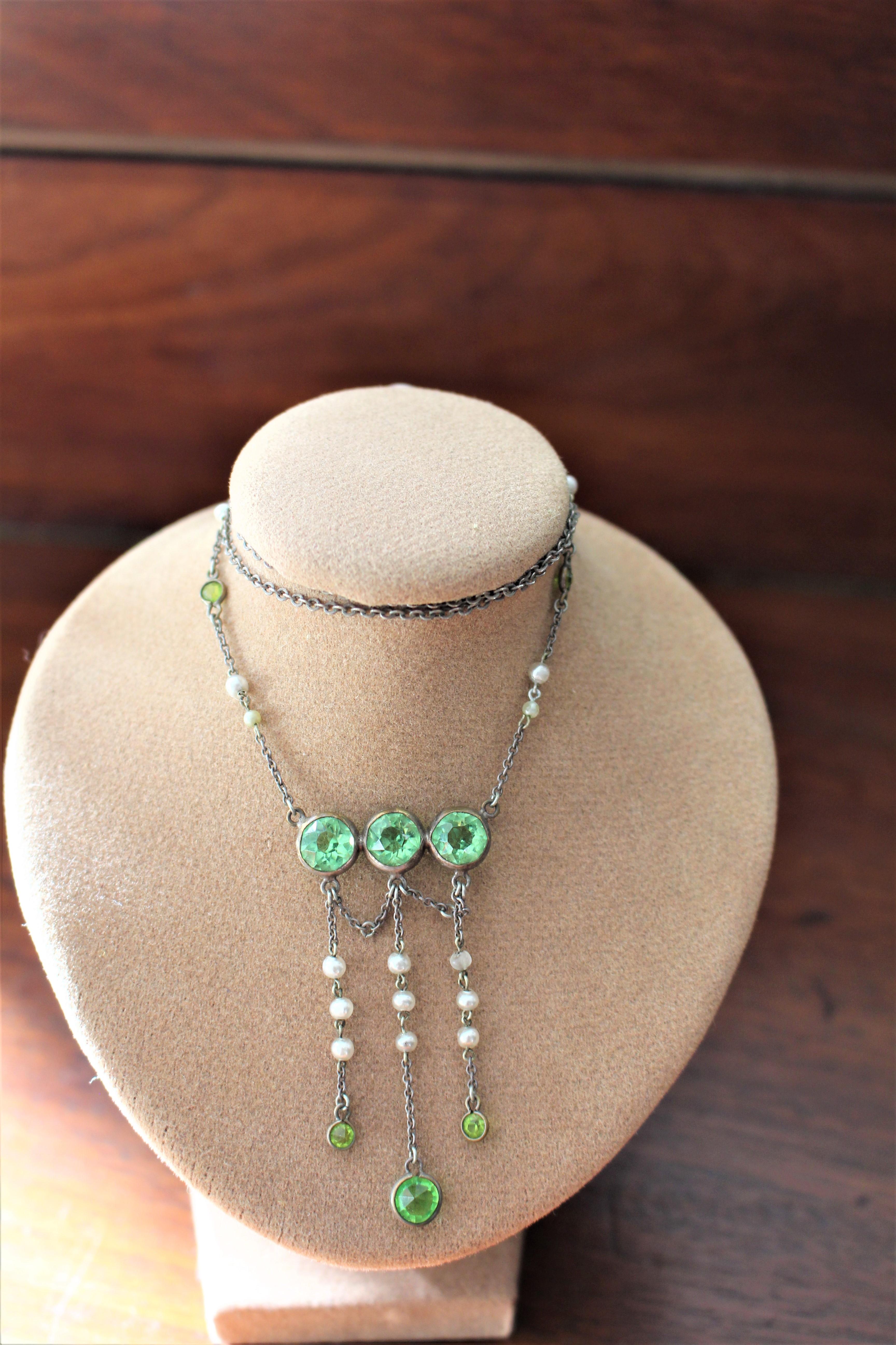 Other 1930s Art Deco Peridot Pearl Gem Stone Pendant Lavaliere Necklace Sautoir Chain For Sale