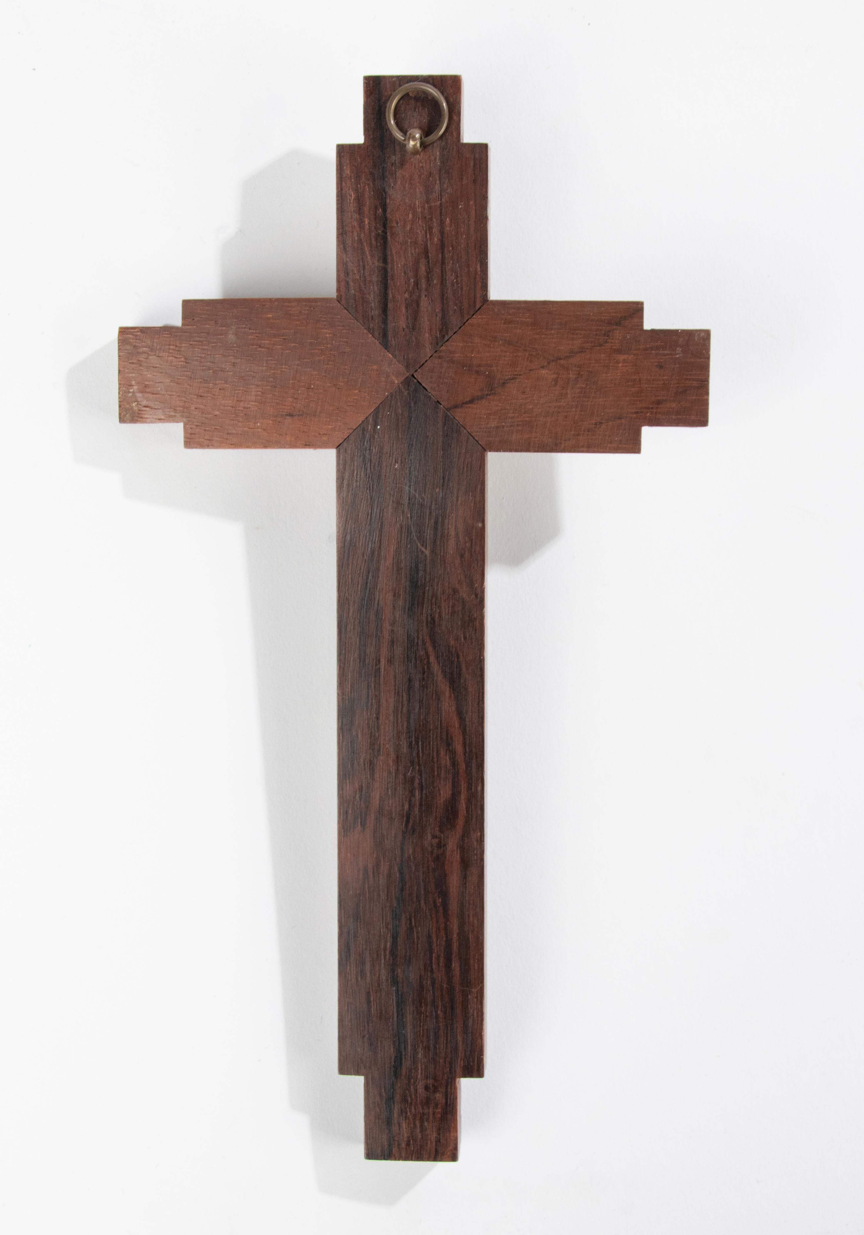 Crucifix Jesus Christus auf Holzkreuz, Art déco-Periode der 1930er Jahre im Angebot 5