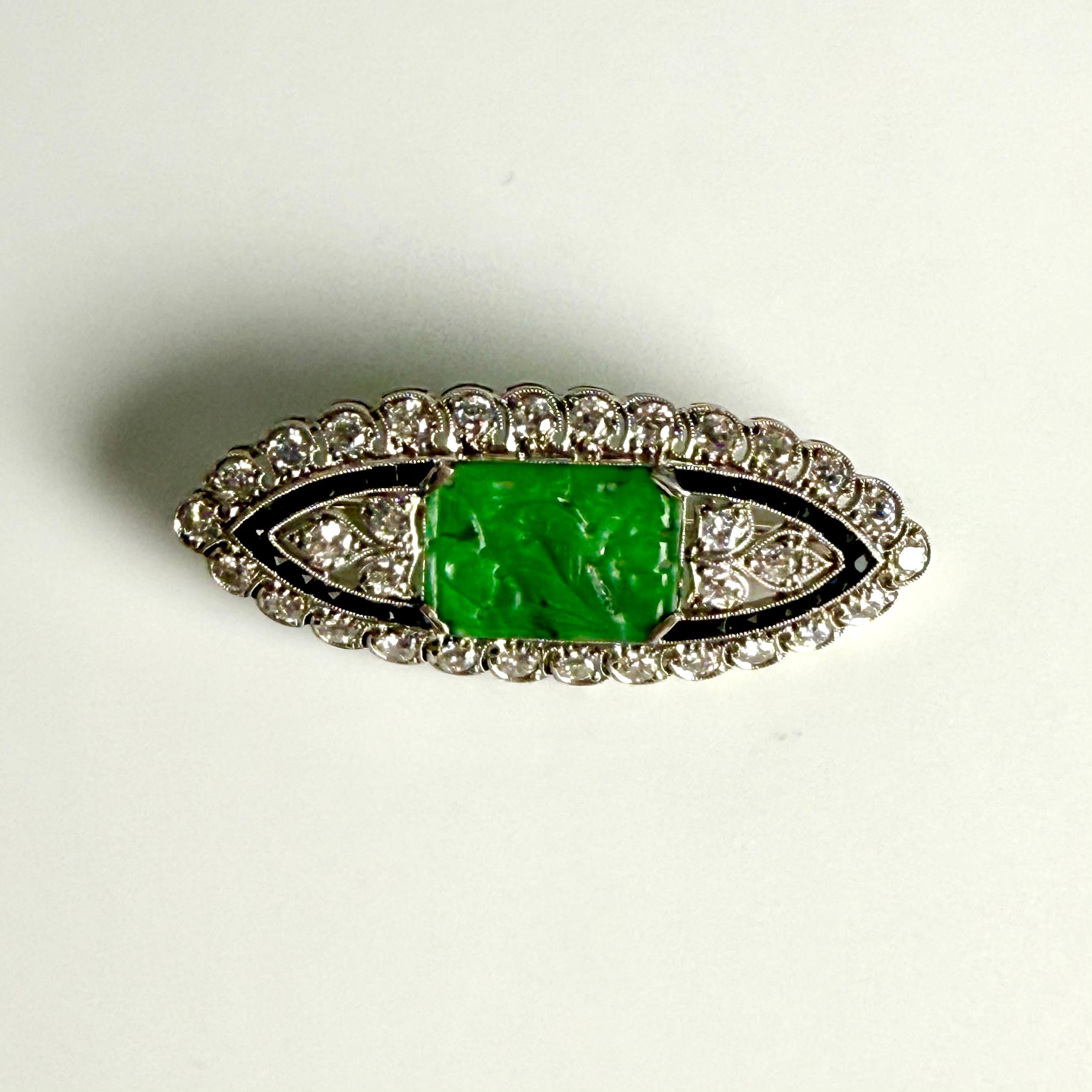 1930s Art Deco Platinum Brooch Carved Jadeite Jade & Old European Cut Diamonds For Sale 5