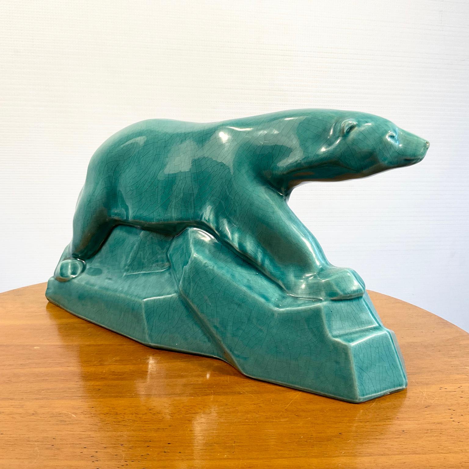 Oso polar Art Decó de 1930 en cerámica turquesa agrietada de Edouard Cazaux Francés en venta