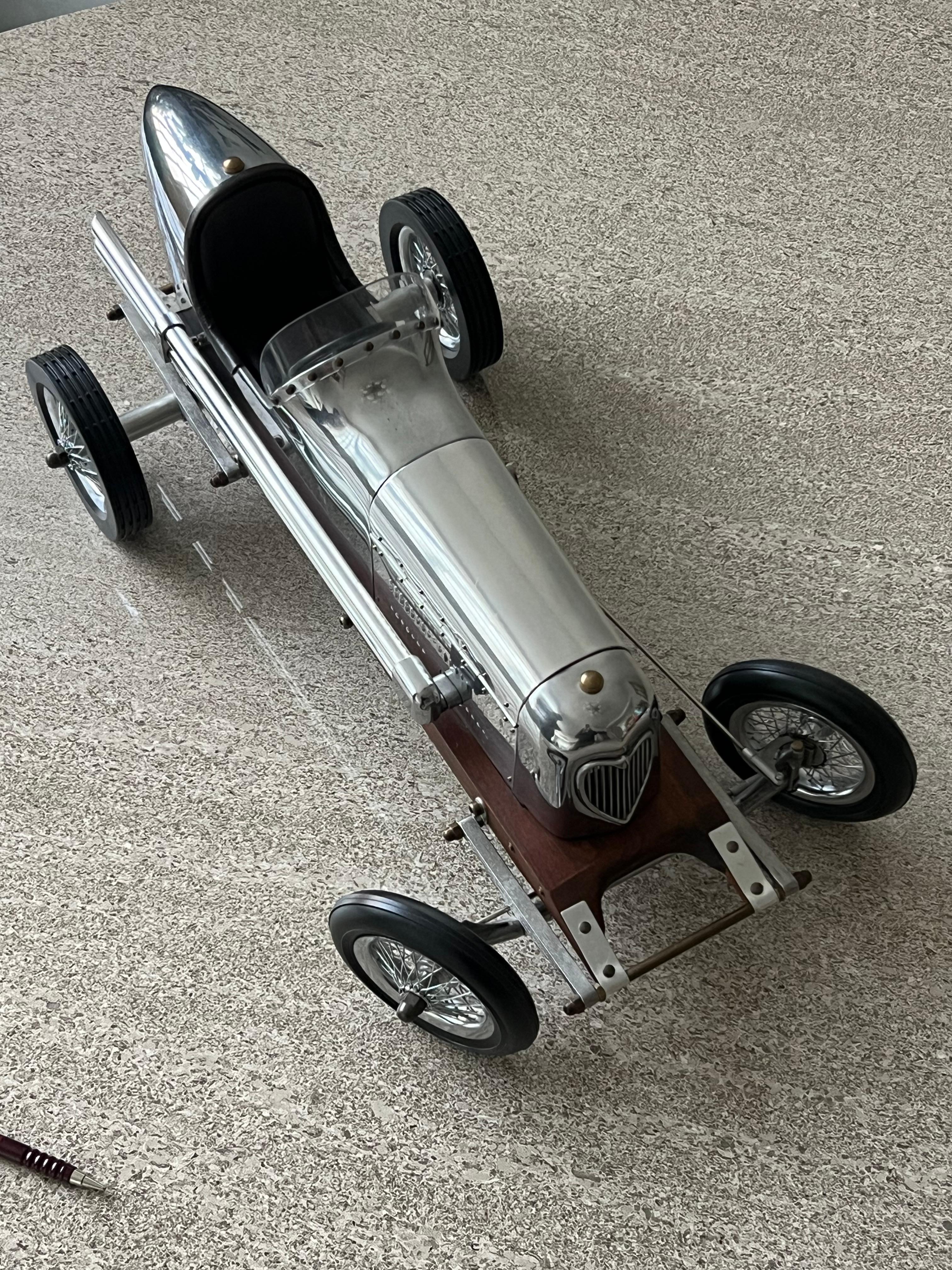 1930s Art Deco Race Car Metal Model, Highly Detailed, Collectible Decorative In Excellent Condition For Sale In Milano, IT