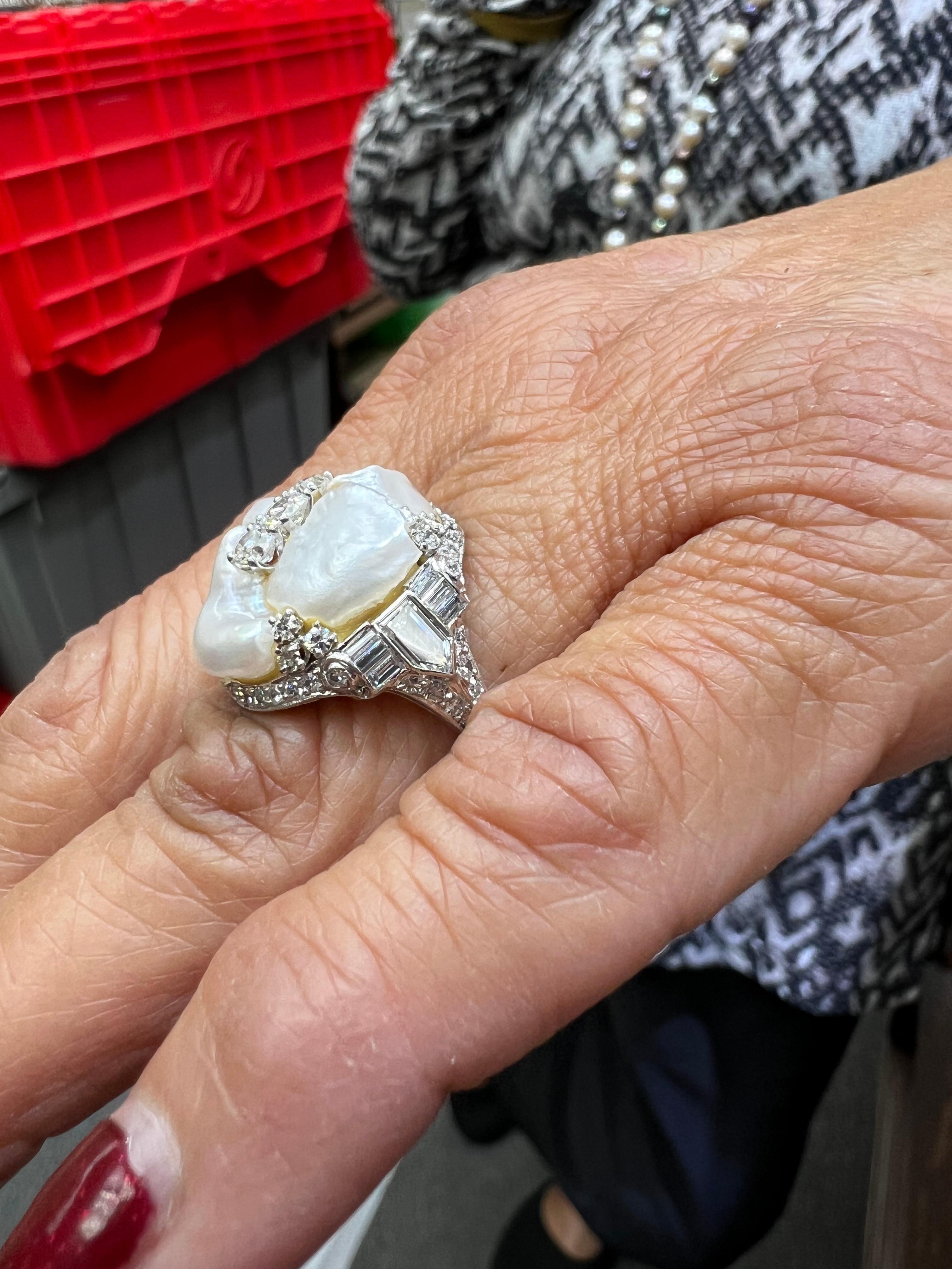 1930er Jahre Art Deco River Perle Diamant Platin Dinner Cocktail-Ring (Art déco)
