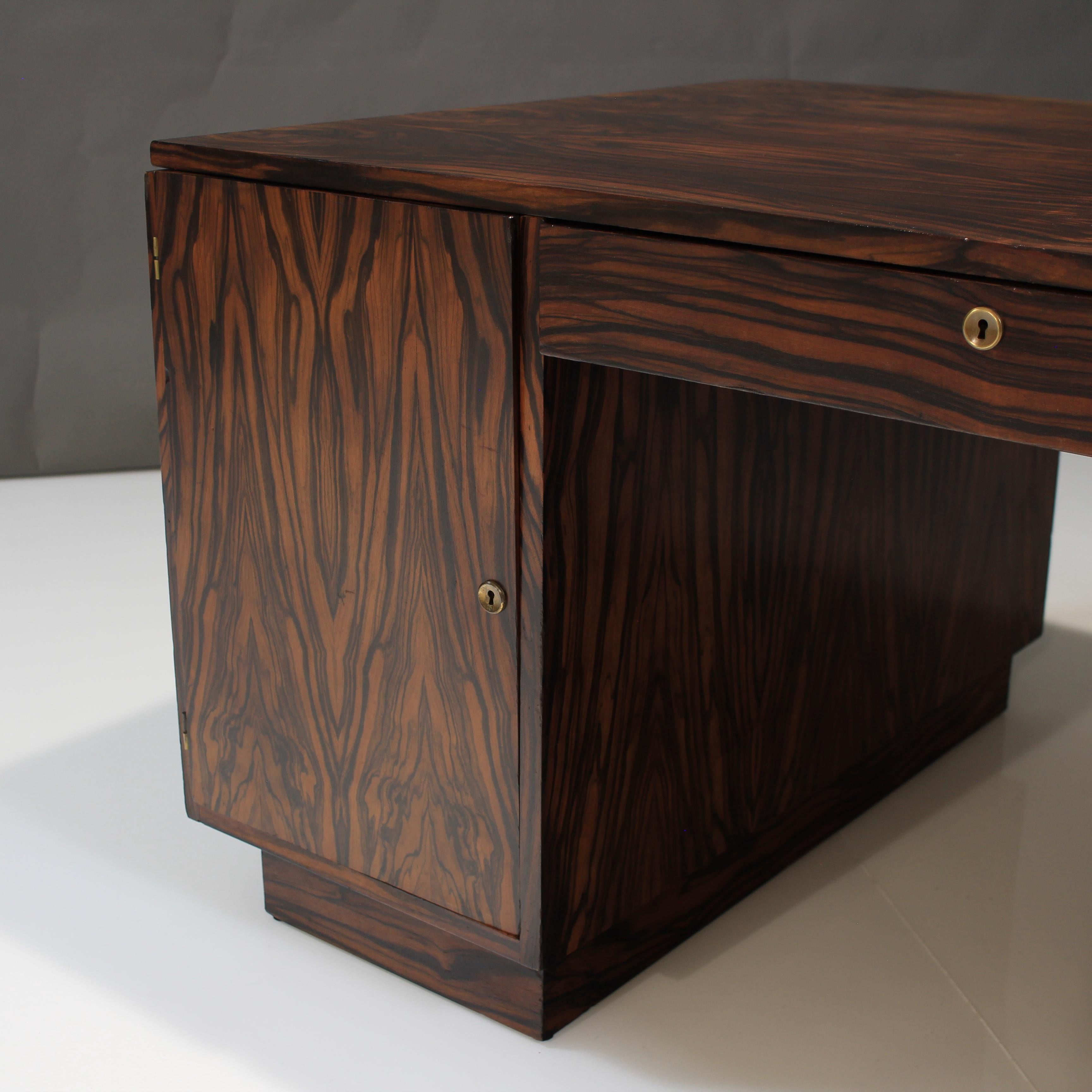 1930s Art Deco Rosewood Desk 13