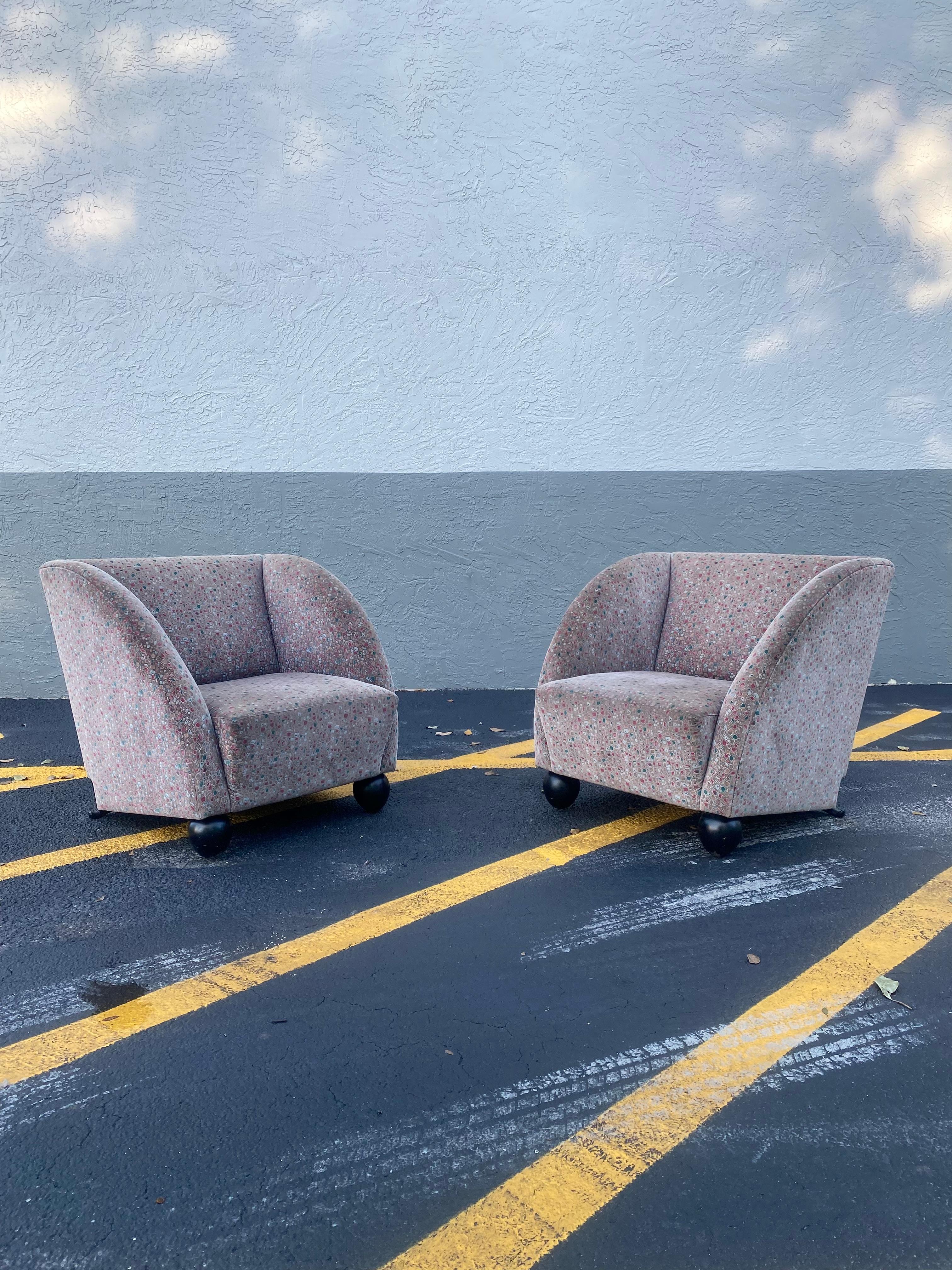 Upholstery 1930s Art Deco Sculptural Club Chairs, Set of 2 For Sale