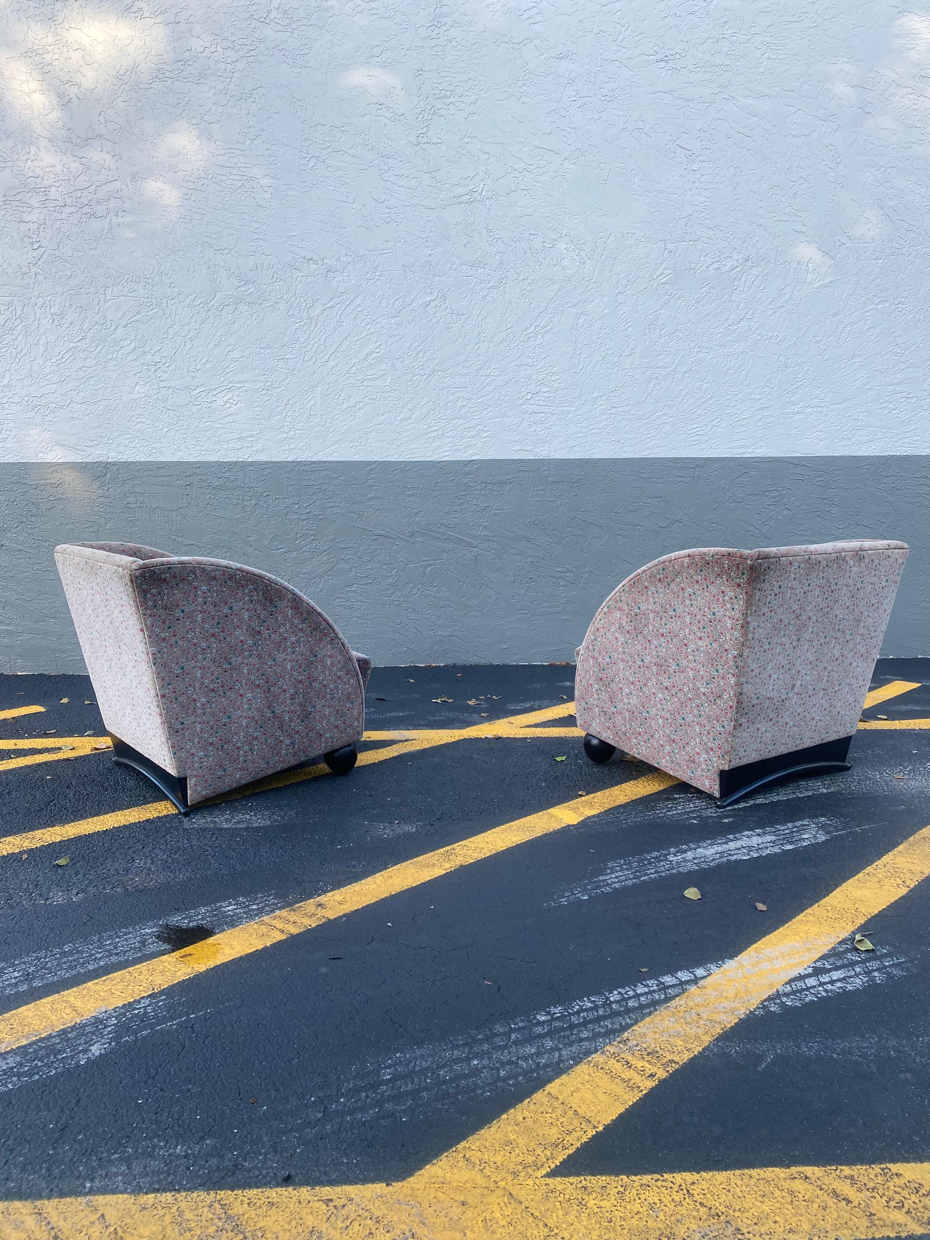 1930s Art Deco Sculptural Club Chairs, Set of 2 For Sale 1