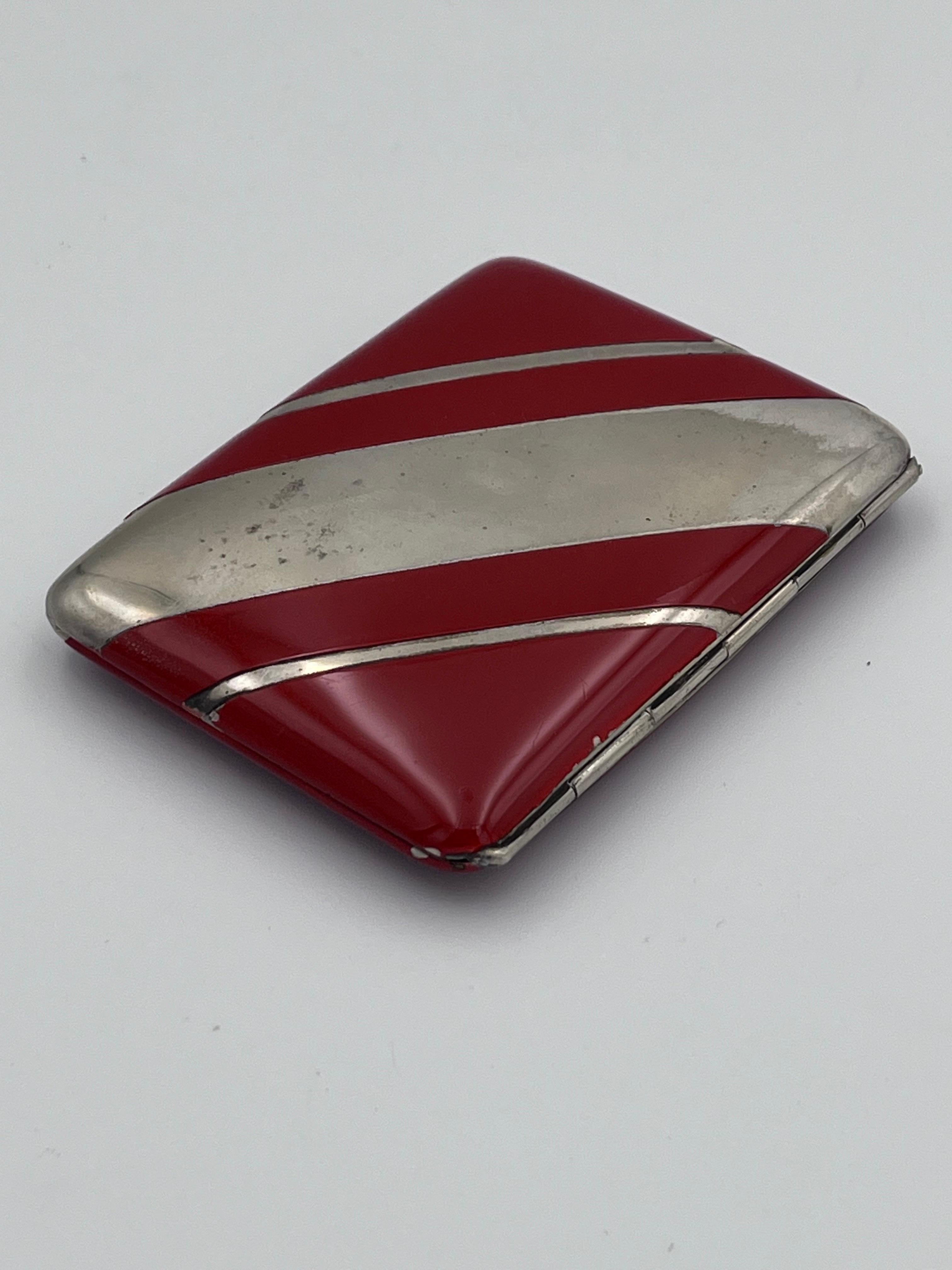 Placcato argento 1930's Art Deco Silver Plate and Enamel Burgundy Red Cigarette Case, Unsigned in vendita