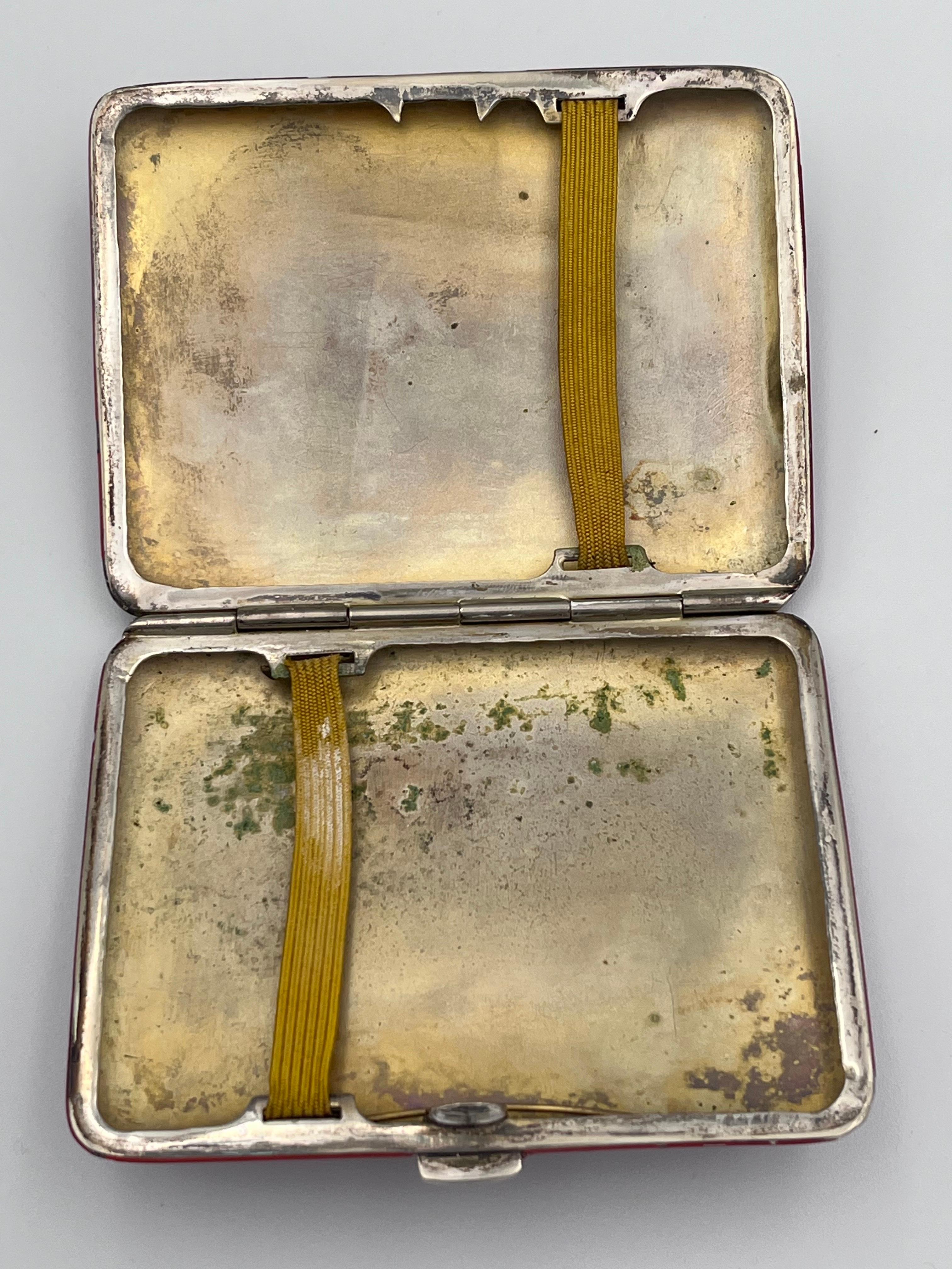 1930's Art Deco Silver Plate and Enamel Burgundy Red Cigarette Case, Unsigned in vendita 2
