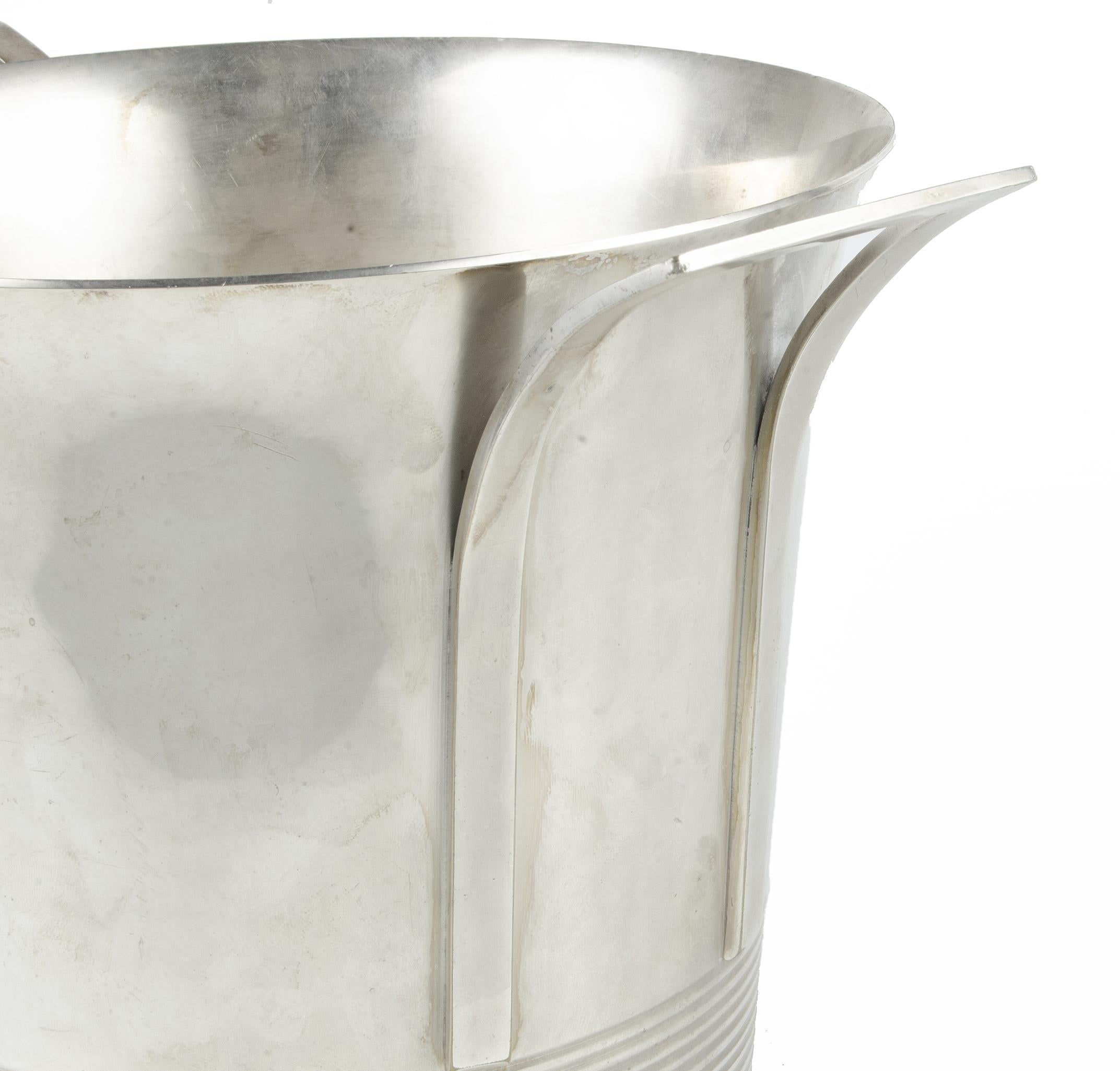 1930er Jahre Art Déco Versilberter Metall-Weinkühler/Eiskübel von Christofle, Frankreich (Französisch) im Angebot